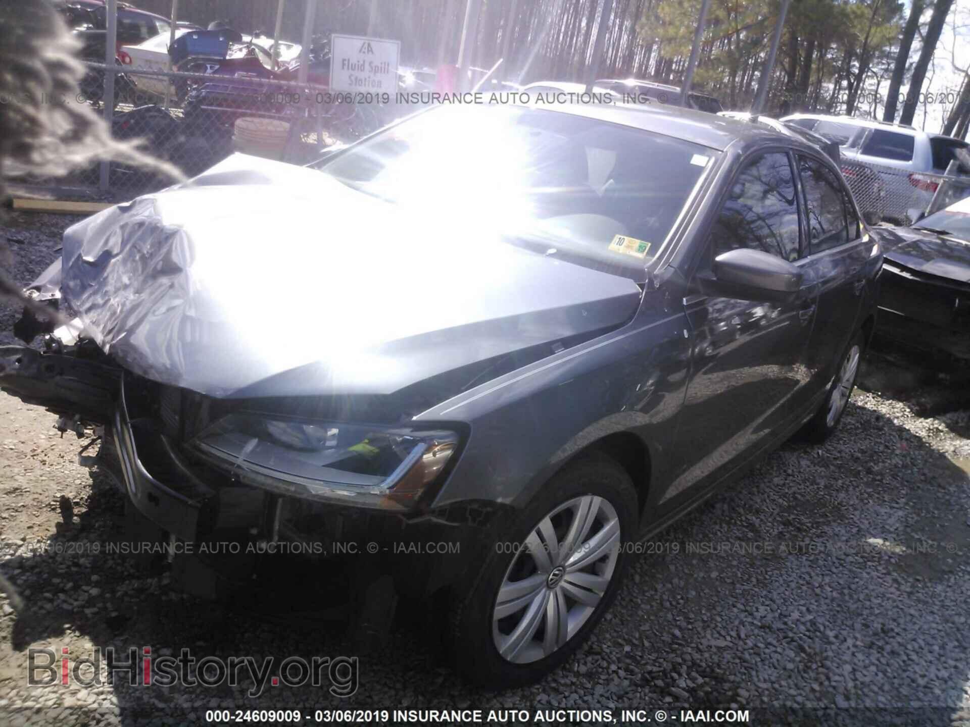 2017 VOLKSWAGEN JETTA - VIN: 3VW2B7AJXHM341785 - Фото 2