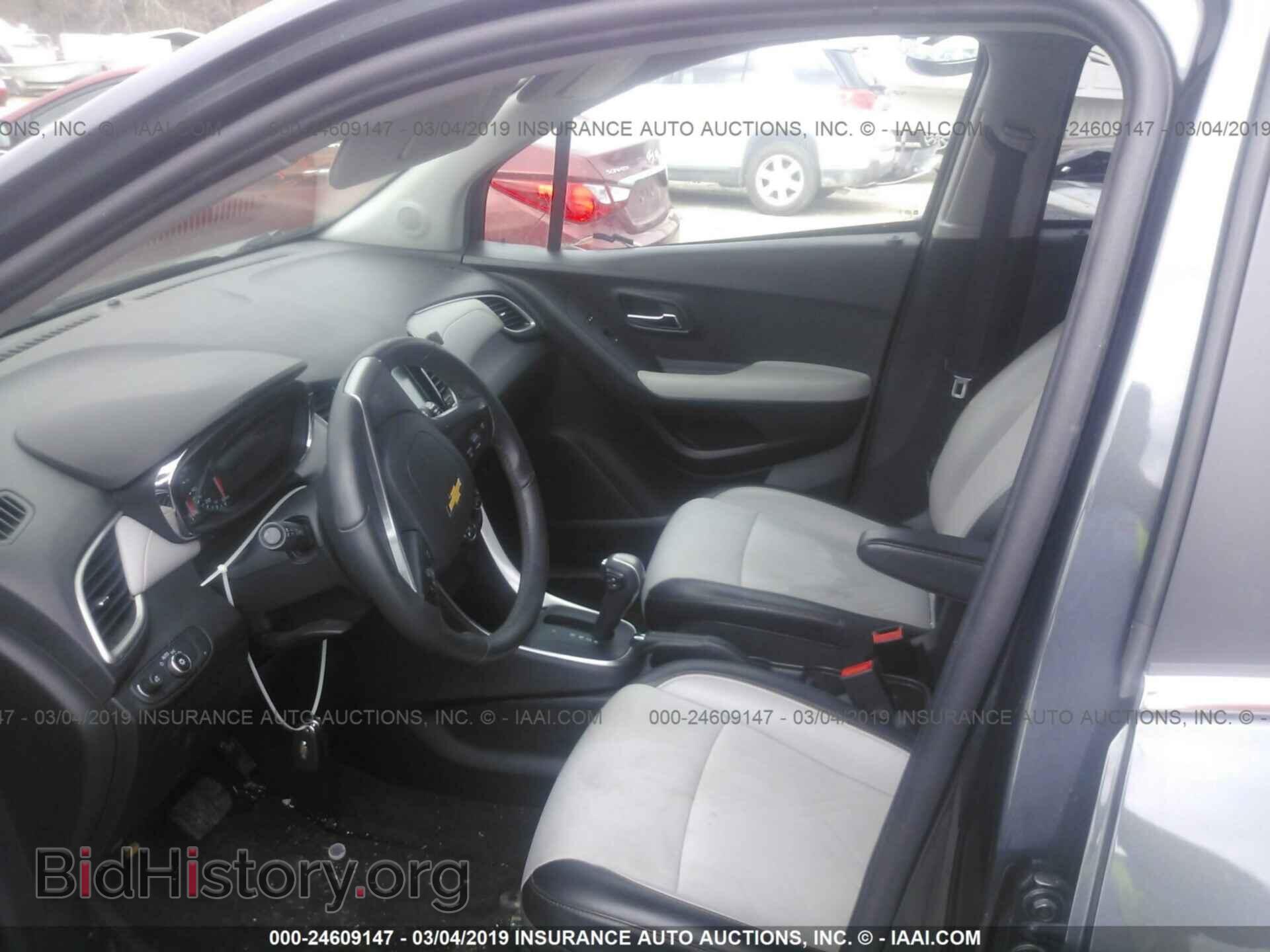 2017 CHEVROLET TRAX - VIN: KL7CJLSB1HB085082 - Фото 5