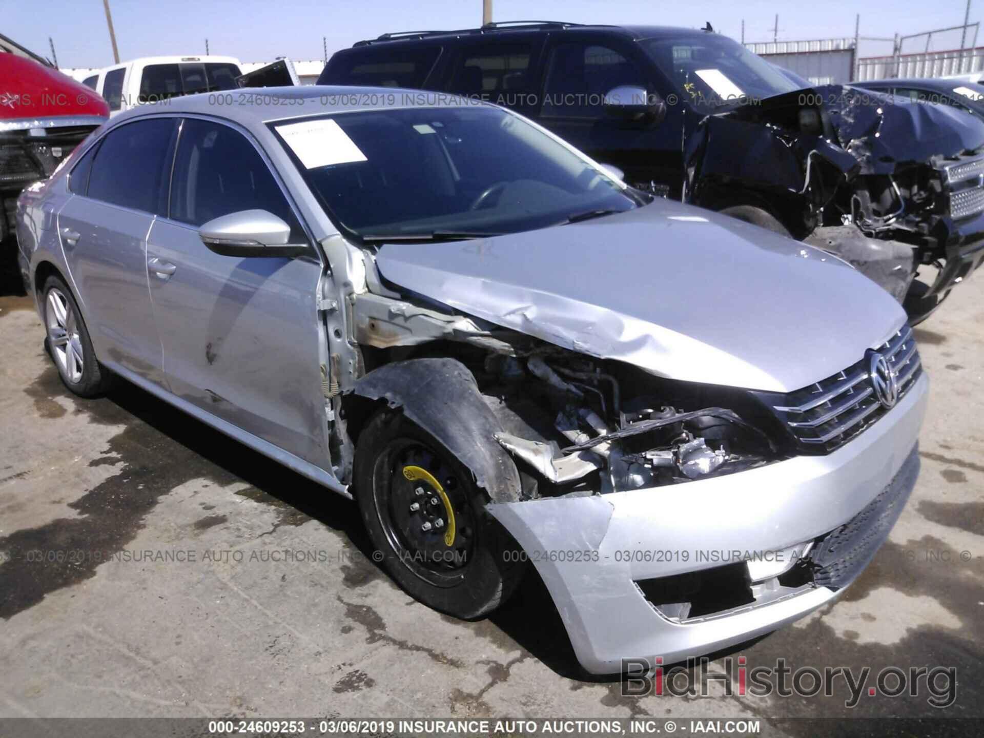 Photo 1VWBM7A36CC046978 - VOLKSWAGEN PASSAT 2012