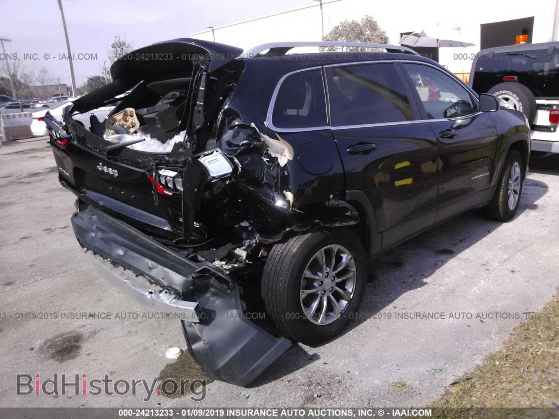 2012 CHRYSLER 300 - VIN: 2C3CCAAG8CH192150 - Photo 4