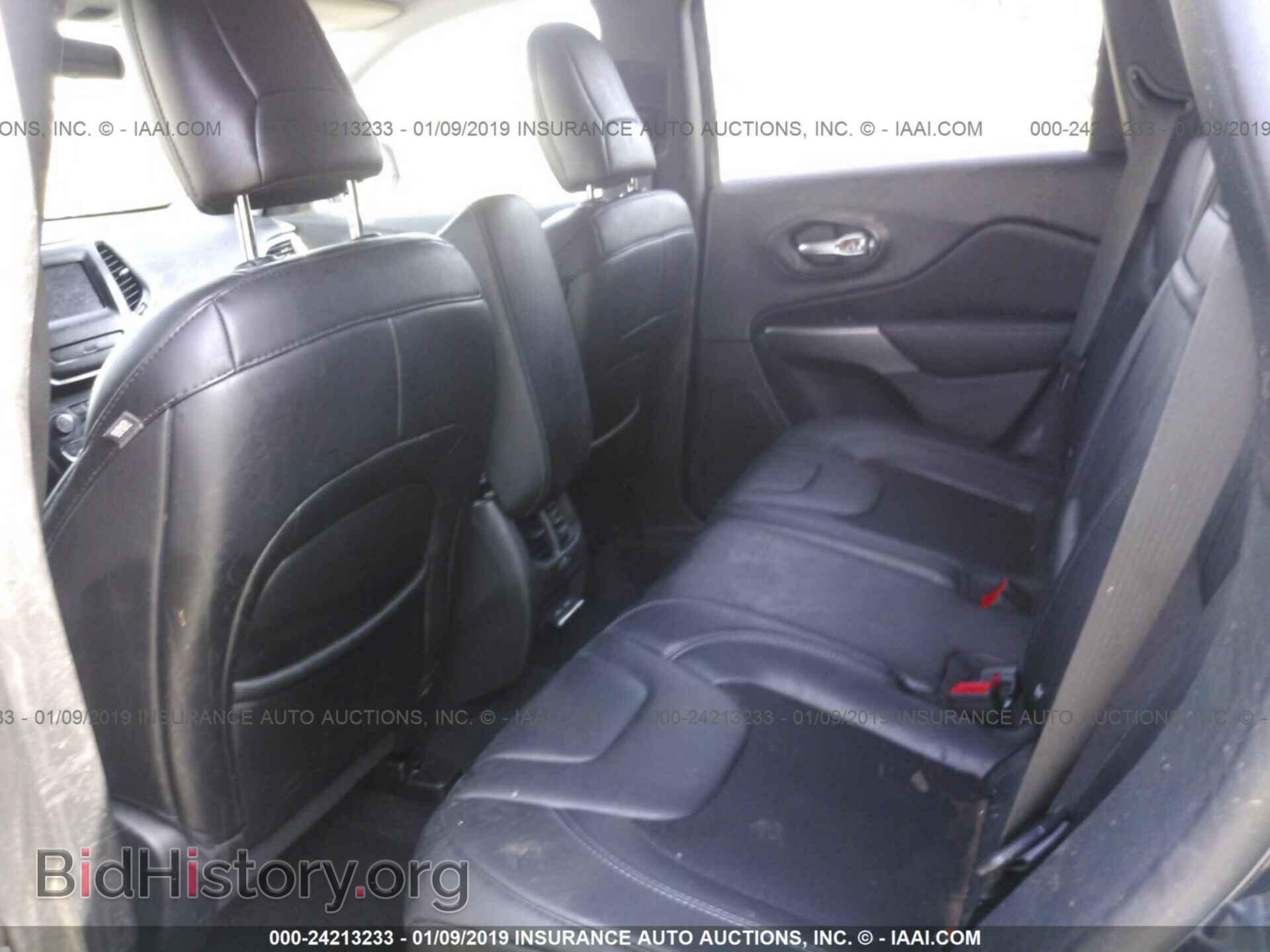 2012 CHRYSLER 300 - VIN: 2C3CCAAG8CH192150 - Photo 8