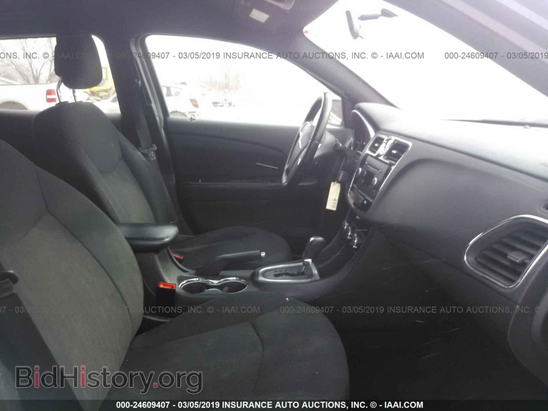 2012 CHRYSLER 200 - VIN: 1C3CCBBB8CN175512 - Фото 5