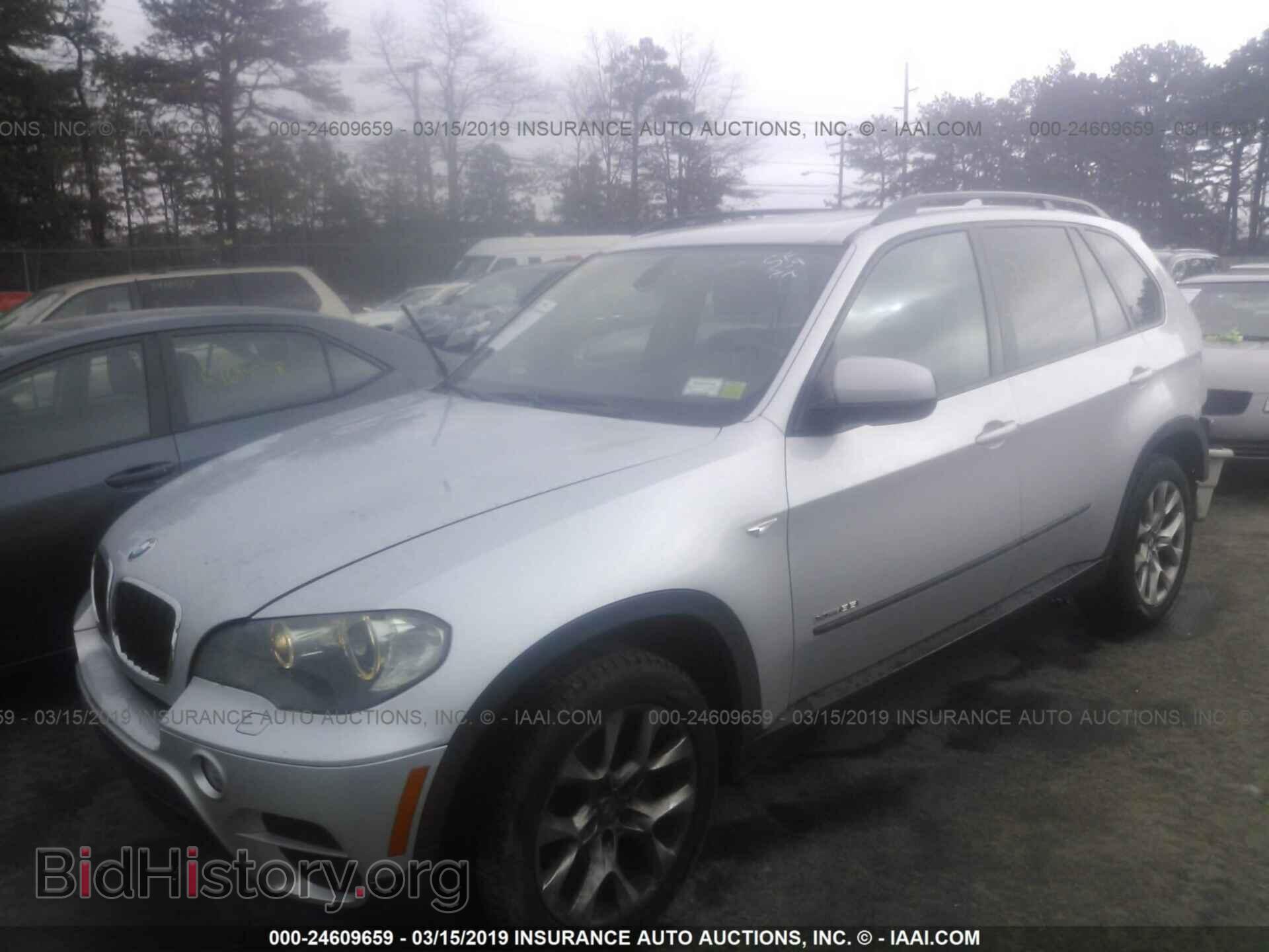2011 BMW X5 - VIN: 5UXZV4C58BL410097 - Фото 2