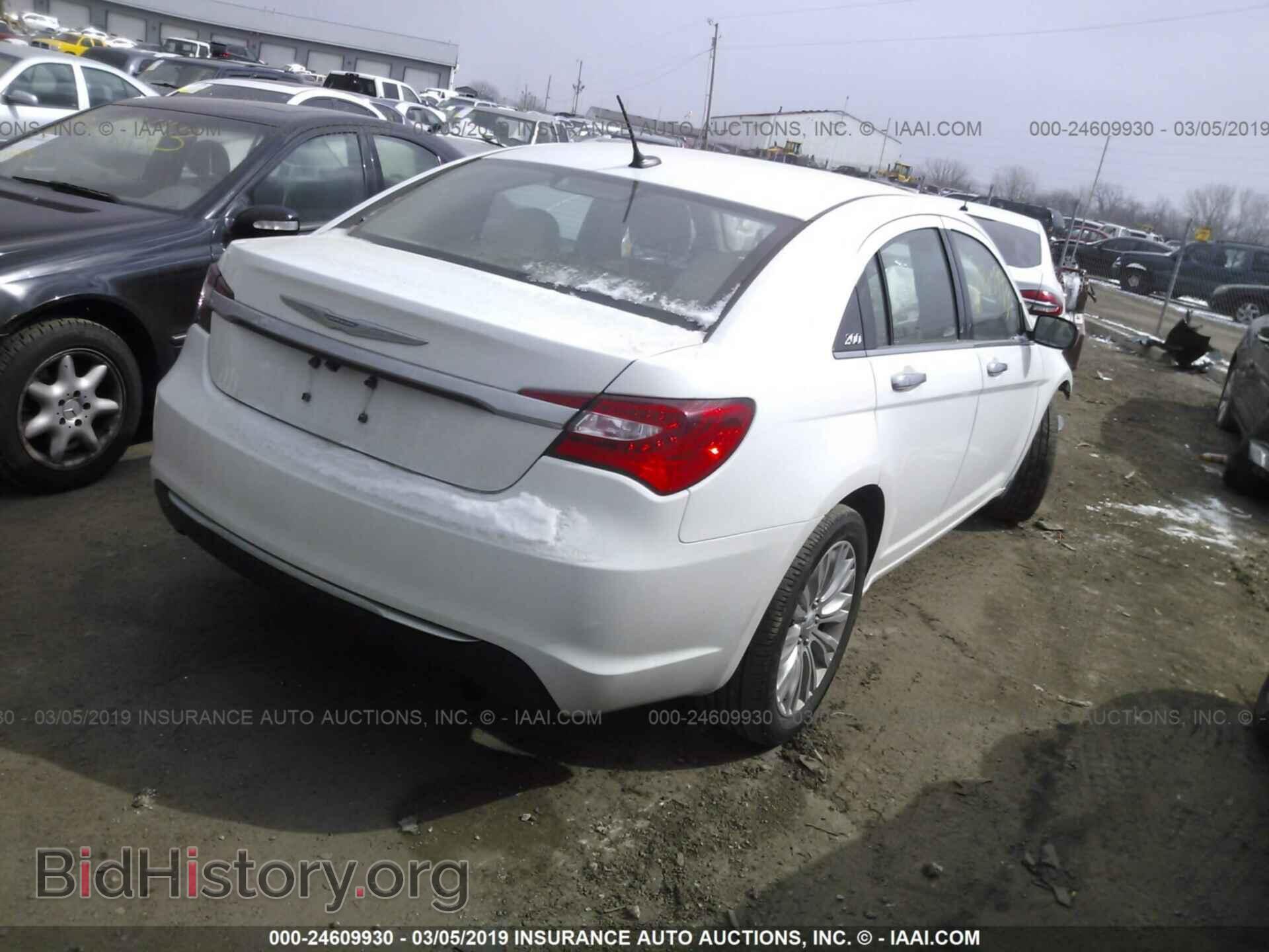 2012 CHRYSLER 200 - VIN: 1C3CCBCB4CN159984 - Фото 4