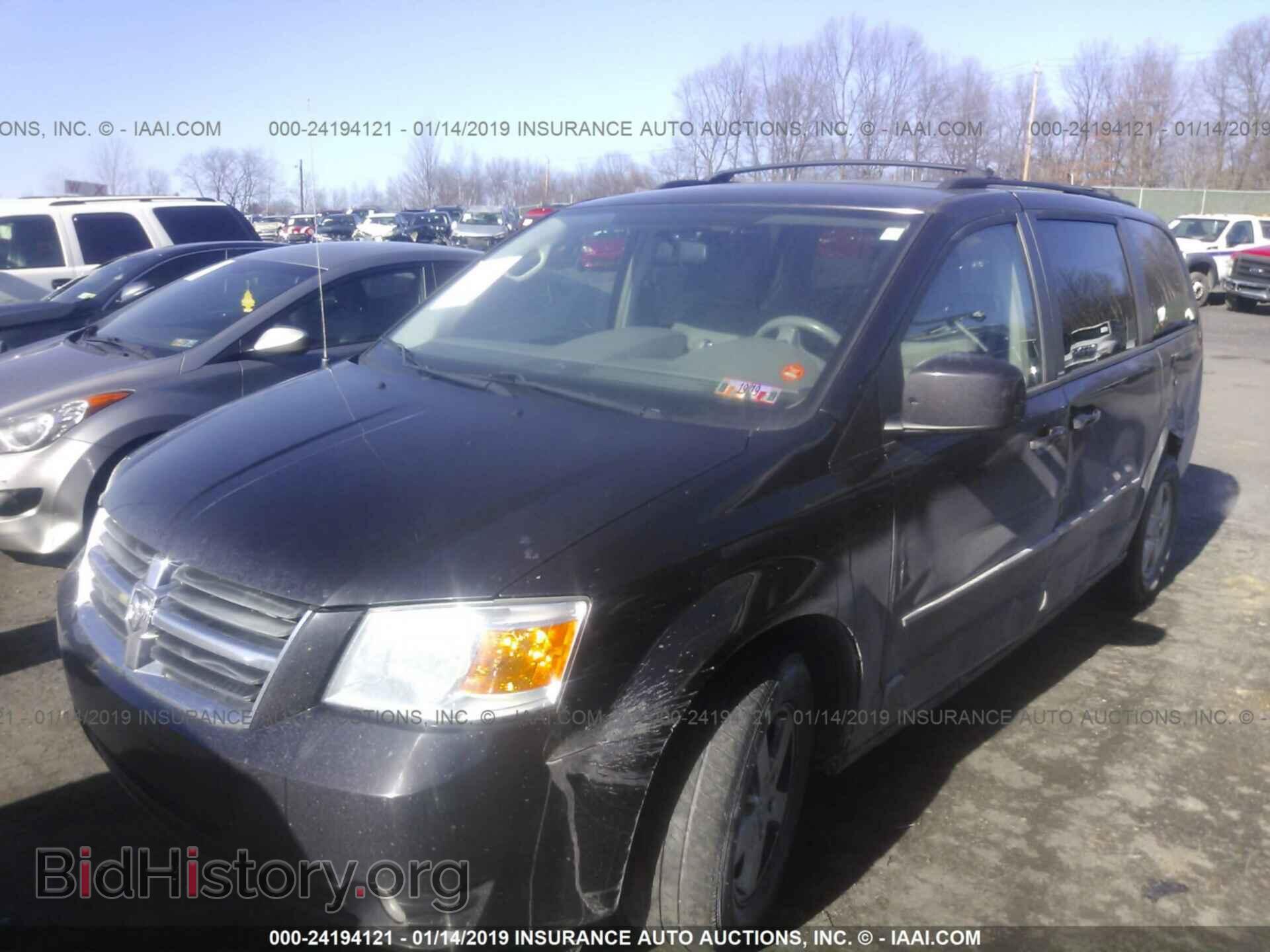 2010 DODGE GRAND CARAVAN - VIN: 2D4RN5D18AR289972 - Фото 2