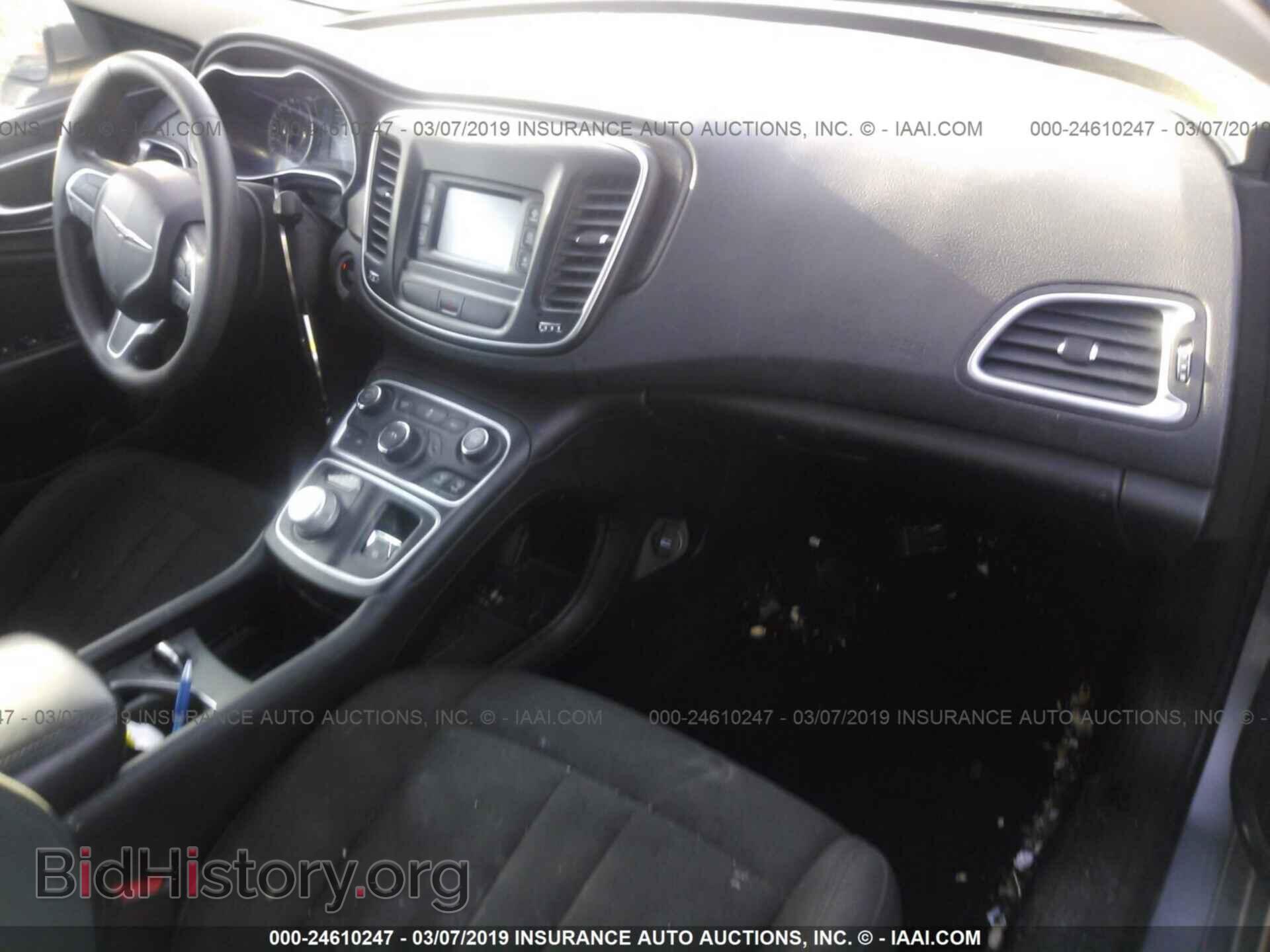 2015 CHRYSLER 200 - VIN: 1C3CCCAB3FN575019 - Photo 5