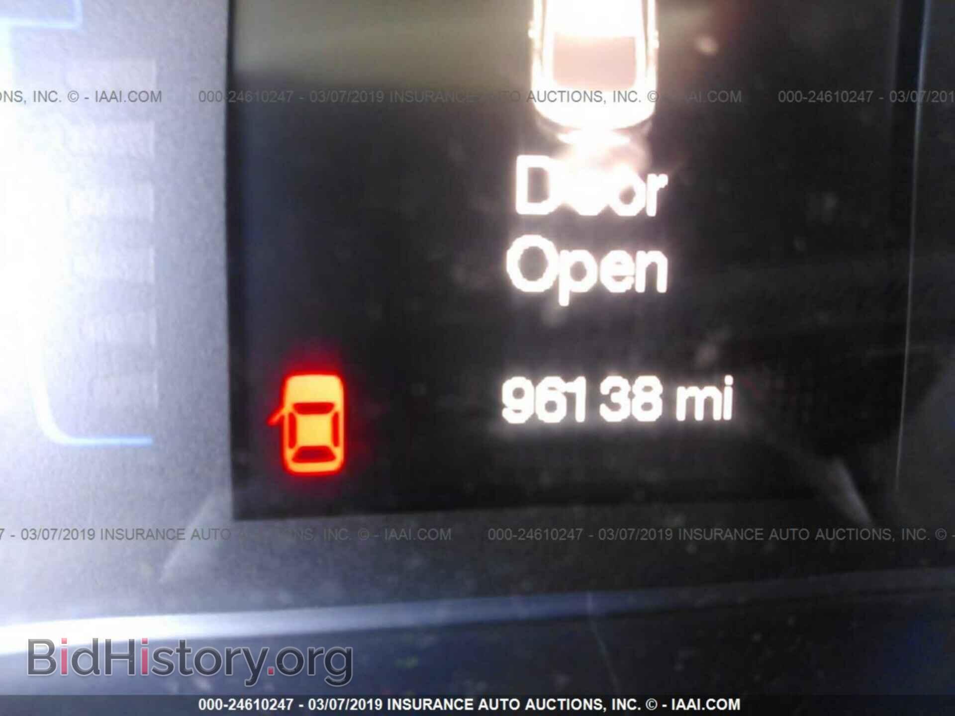 2015 CHRYSLER 200 - VIN: 1C3CCCAB3FN575019 - Photo 7