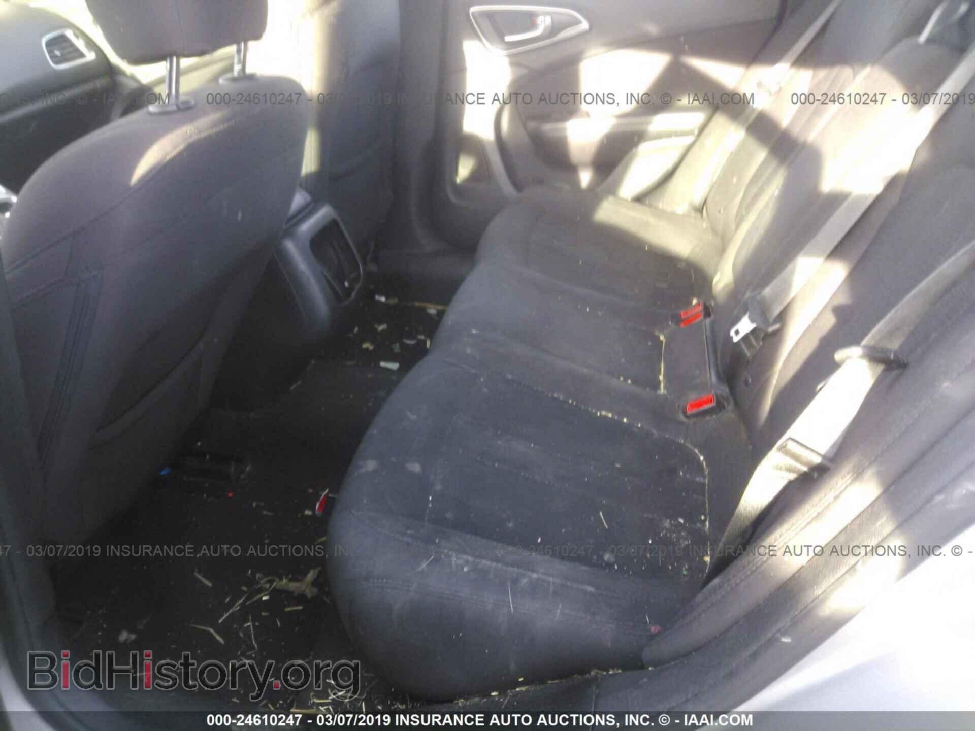 2015 CHRYSLER 200 - VIN: 1C3CCCAB3FN575019 - Photo 8