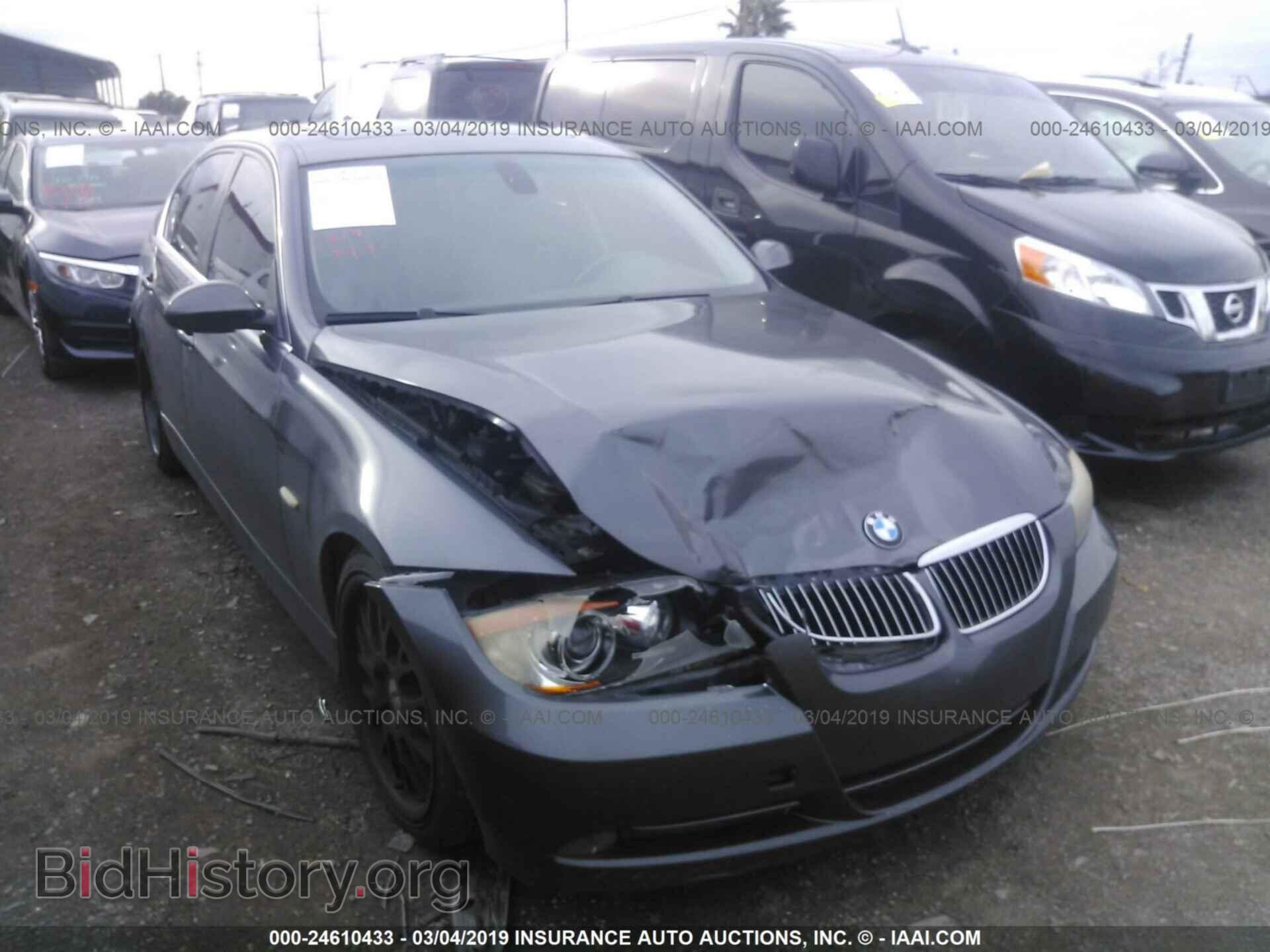 Photo WBAVB33566KR79817 - BMW 330 2006