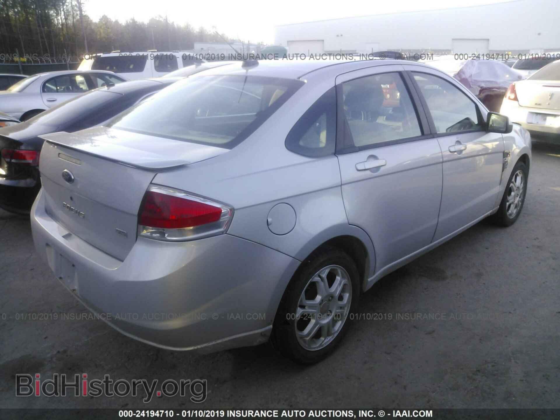 2008 FORD FOCUS - VIN: 1FAHP35N08W266685 - Photo 4