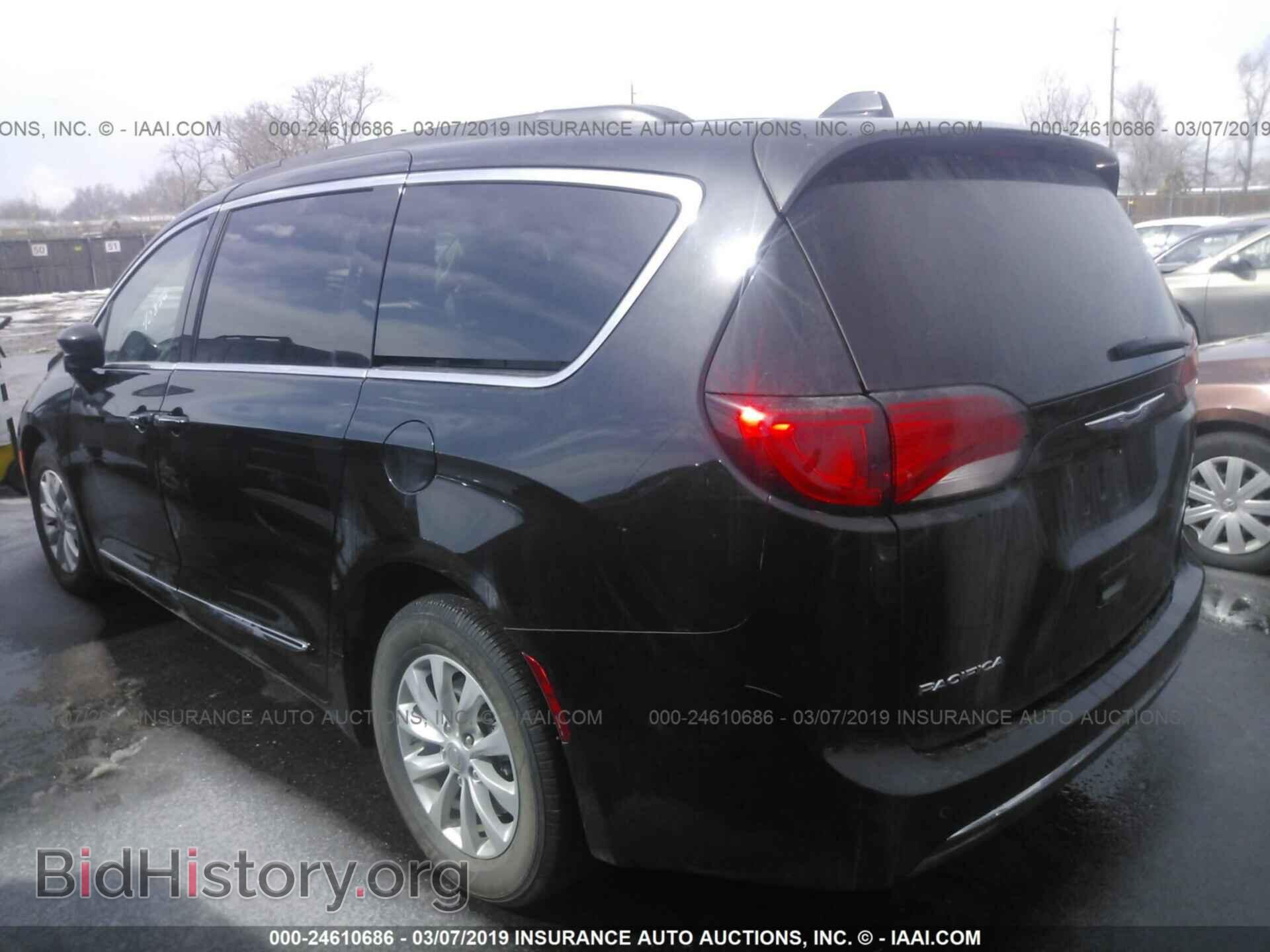 2017 CHRYSLER PACIFICA - VIN: 2C4RC1BG6HR711685 - Фото 3