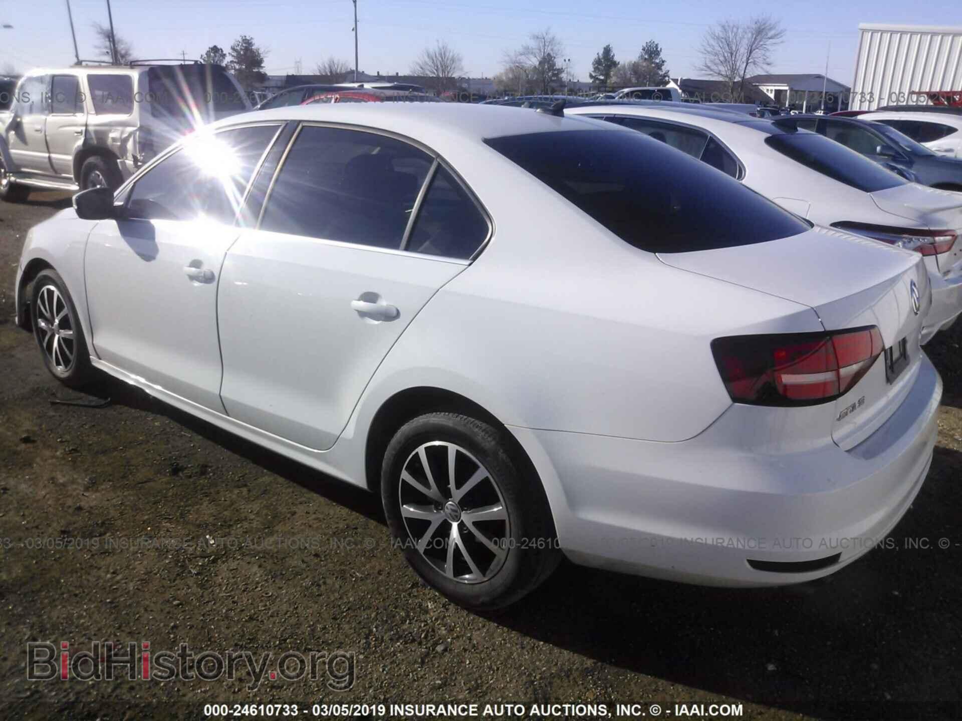 2017 VOLKSWAGEN JETTA - VIN: 3VWDB7AJ2HM290484 - Фото 3