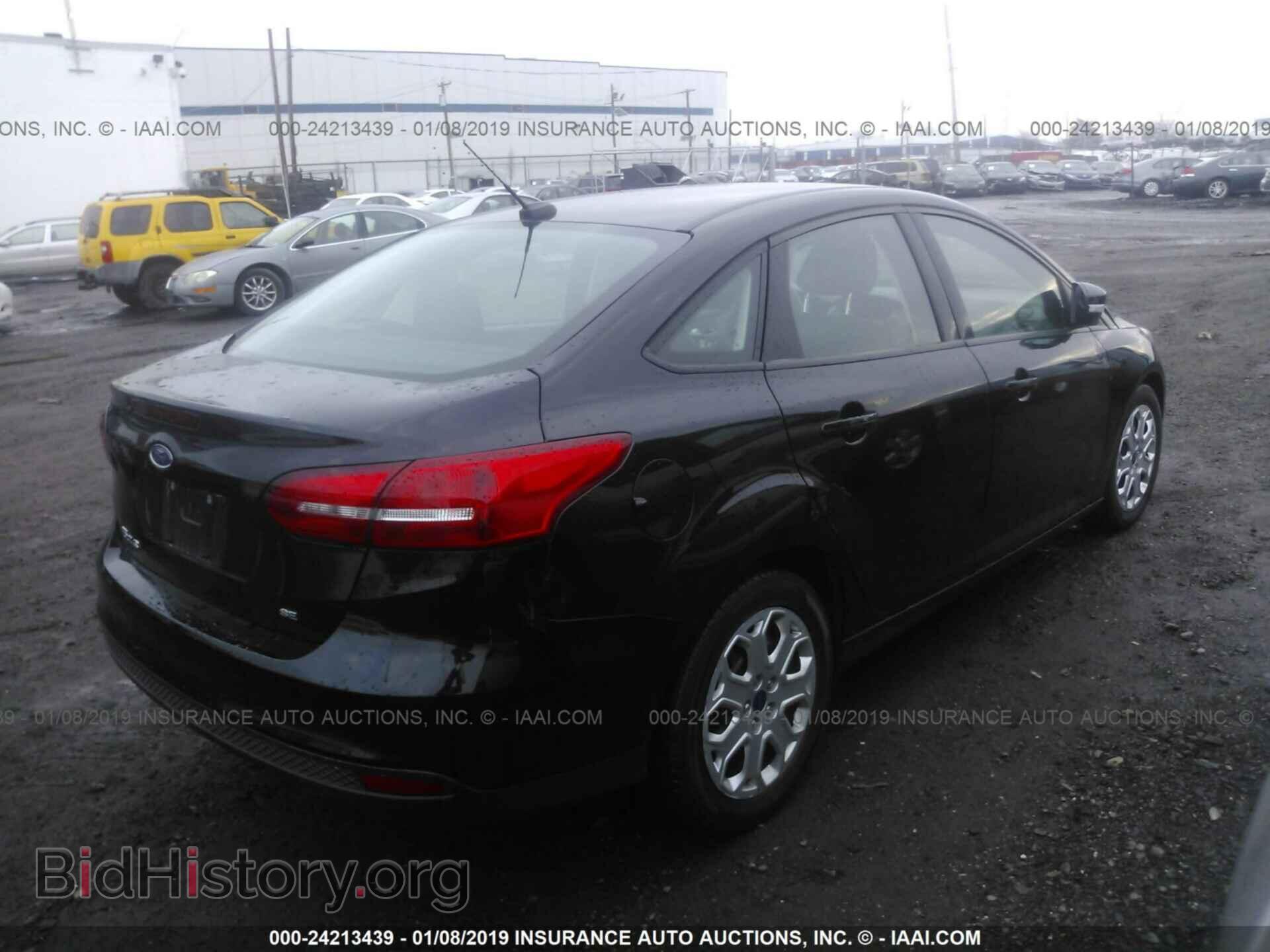 2017 FORD FOCUS - VIN: 1FADP3F2XHL300538 - Photo 4