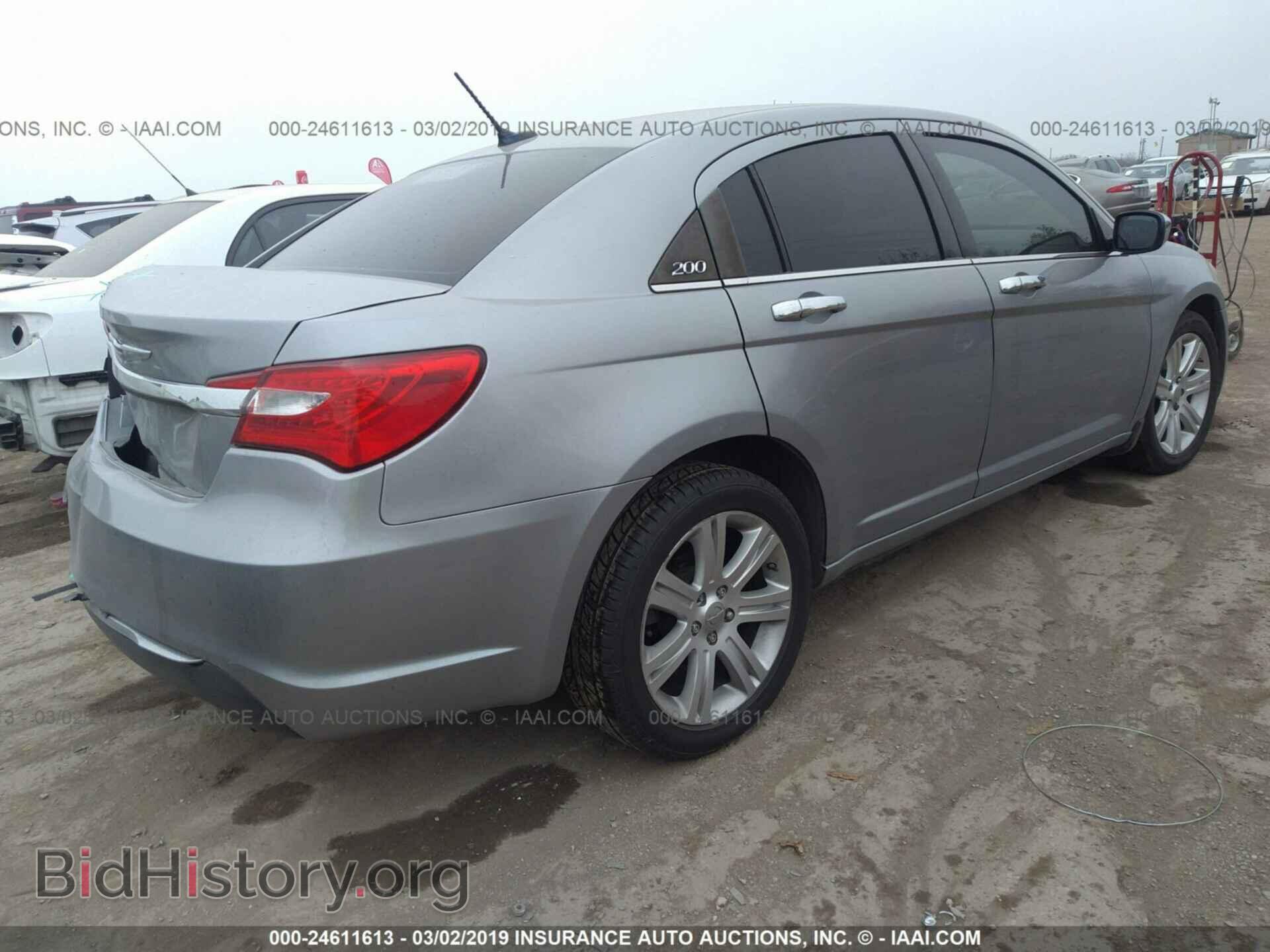 2013 CHRYSLER 200 - VIN: 1C3CCBBB5DN694258 - Photo 4