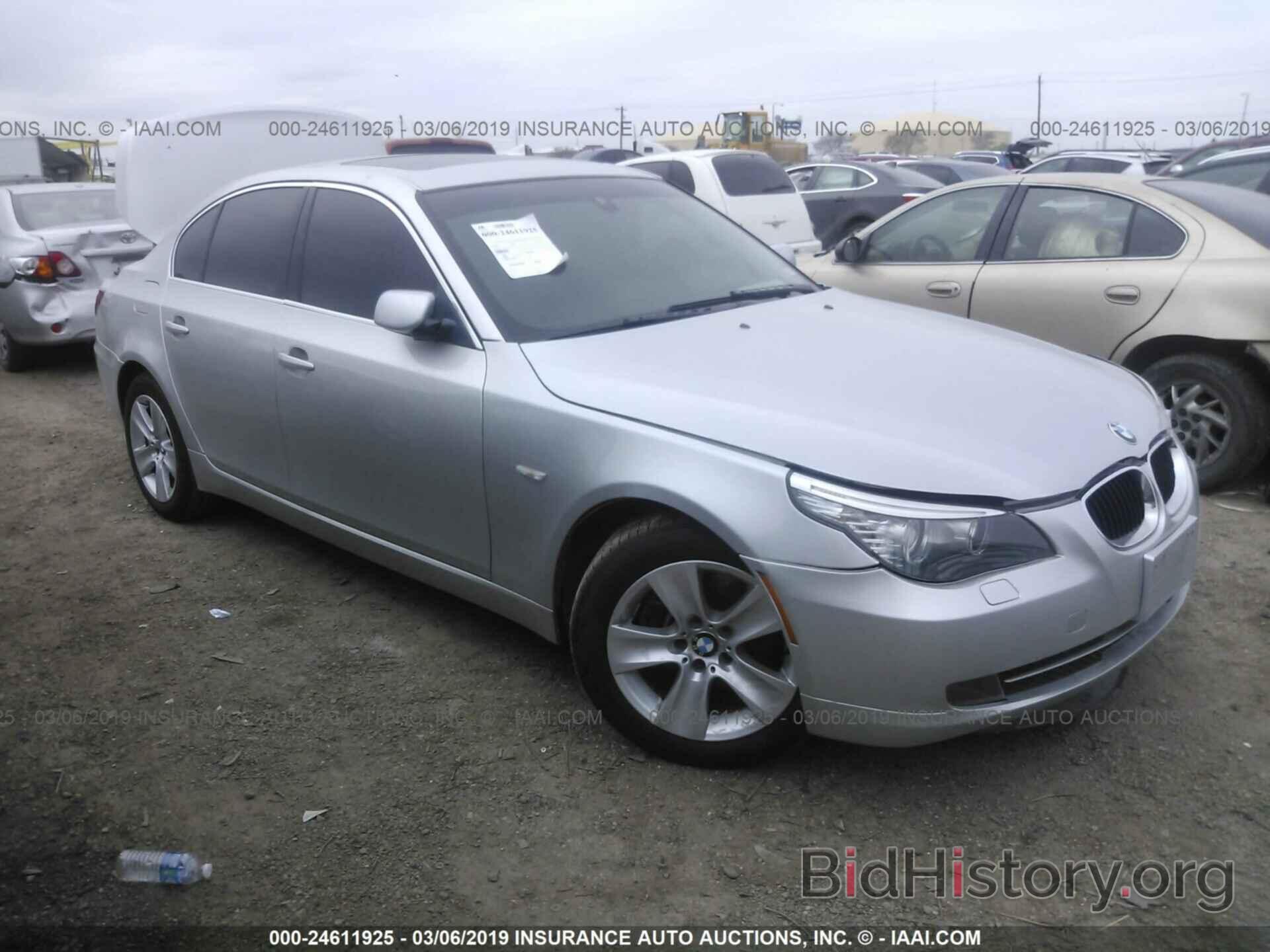 Photo WBANV13598BZ47541 - BMW 528 2008