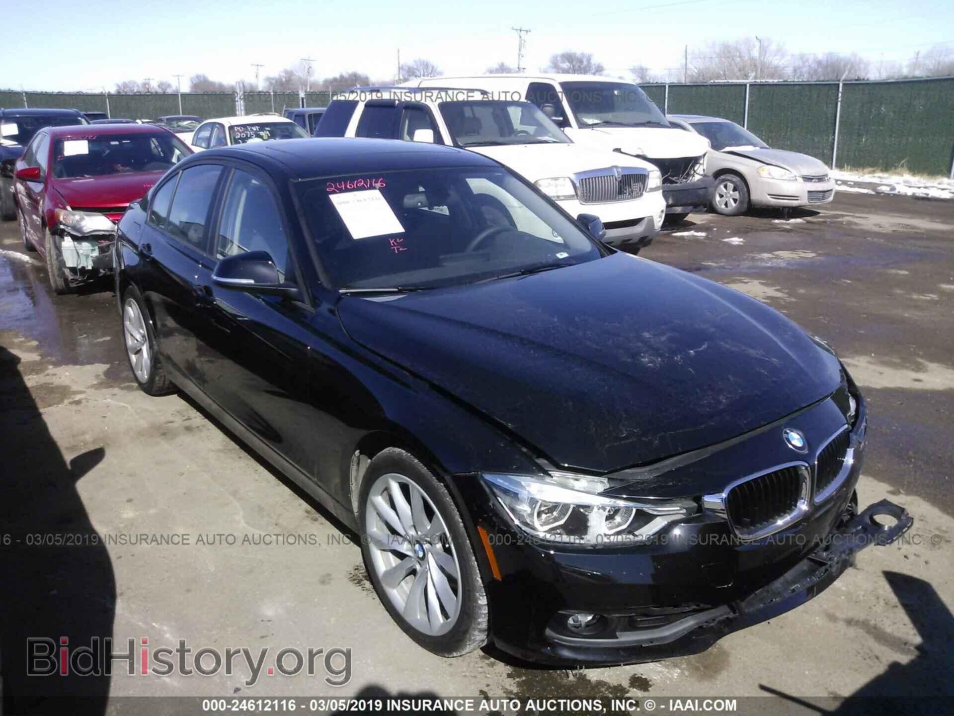 Photo WBA8A3C56JA067381 - BMW 320 2018