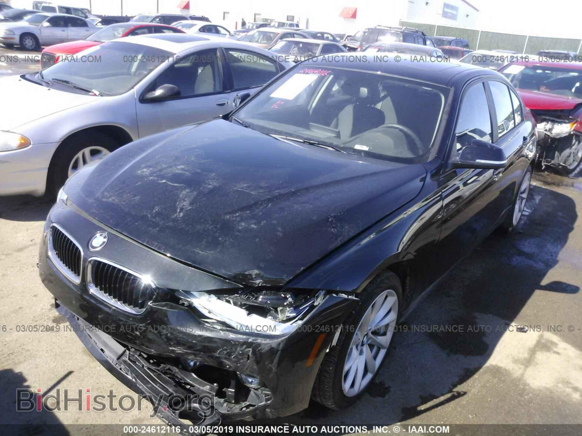 2018 BMW 320 - VIN: WBA8A3C56JA067381 - Photo 2