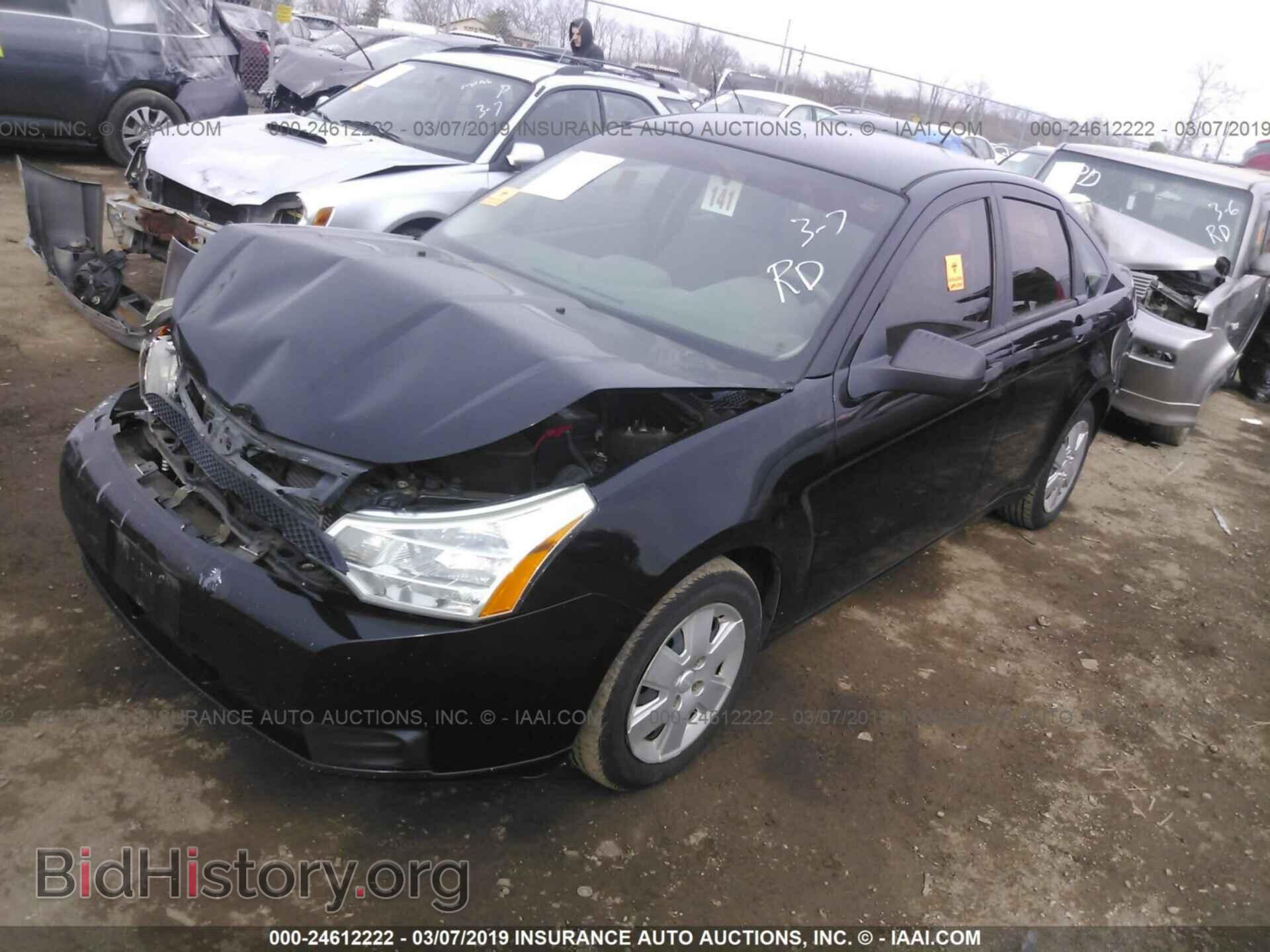 2011 FORD FOCUS - VIN: 1FAHP3EN2BW145535 - Photo 2