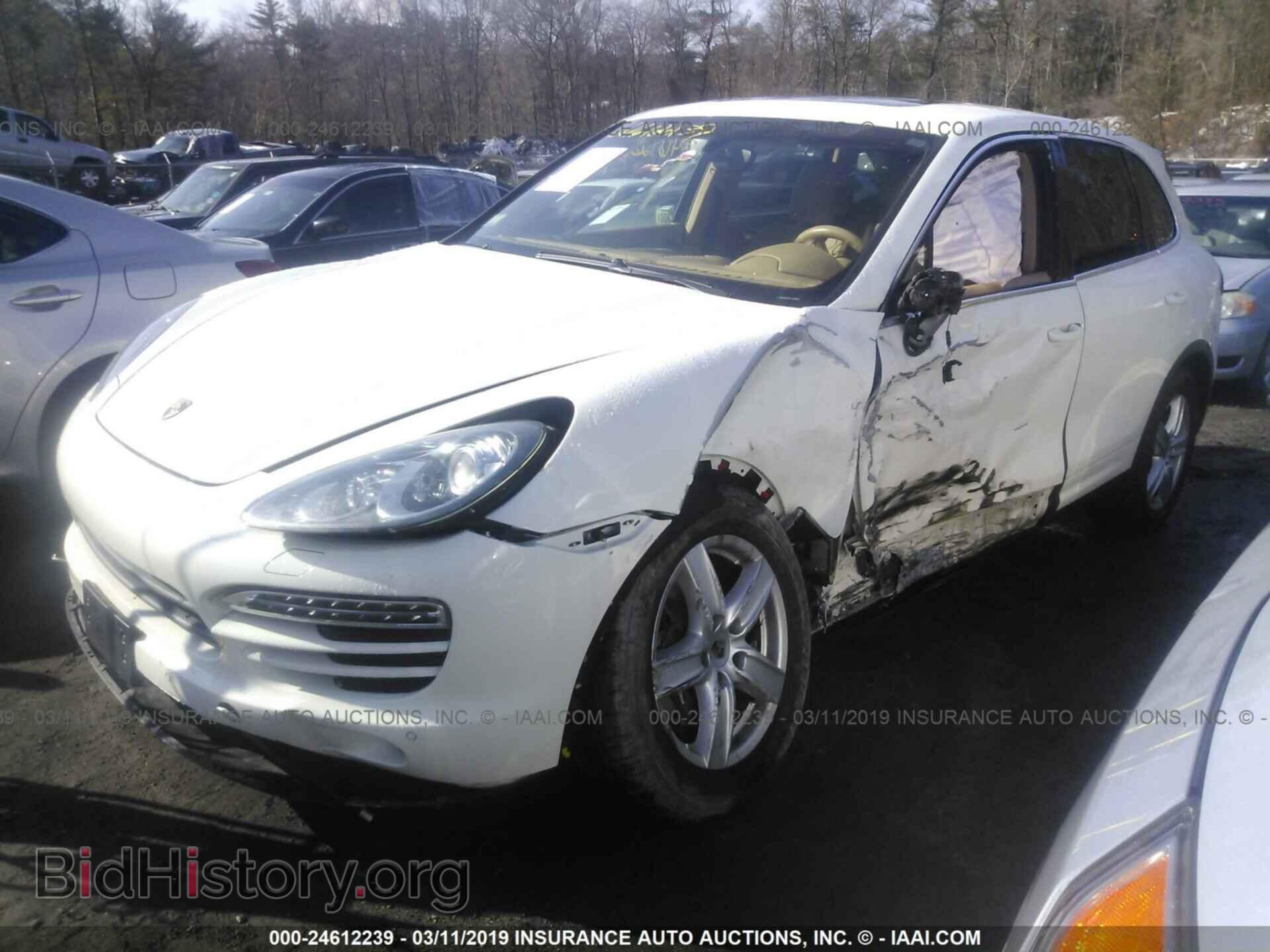 2012 PORSCHE CAYENNE - VIN: WP1AA2A22CLA03691 - Photo 2