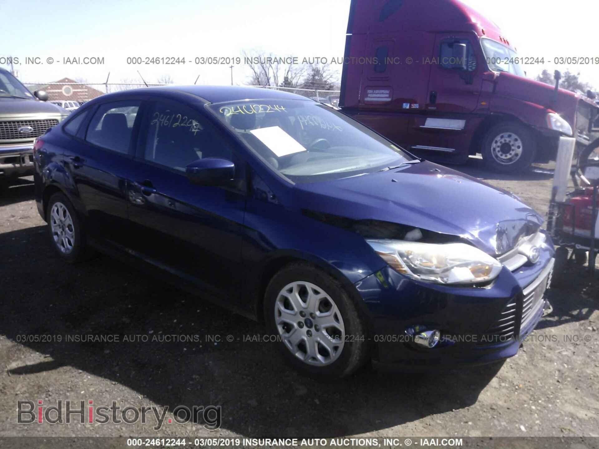 Photo 1FAHP3F23CL157569 - FORD FOCUS 2012