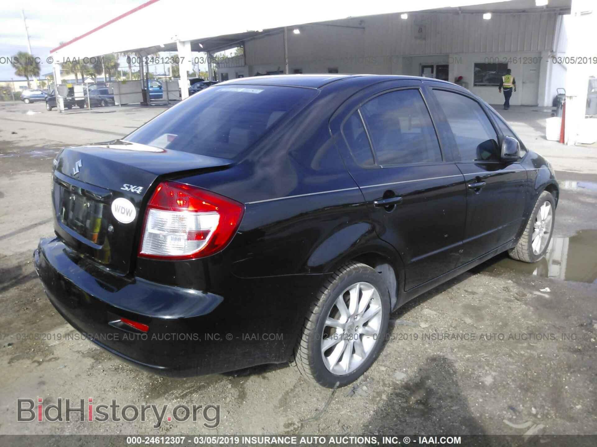 2011 SUZUKI SX4 - VIN: JS2YC5A22B6304461 - Фото 4