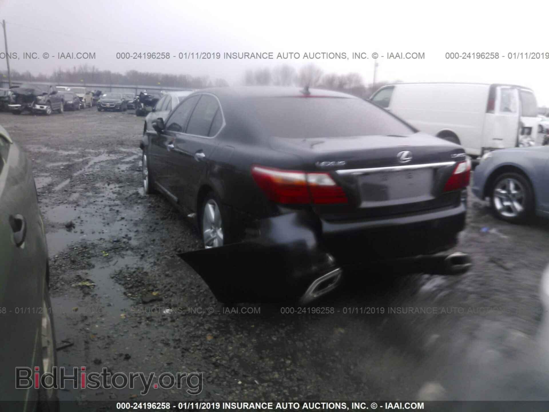 2010 LEXUS LS - VIN: JTHBL5EF0A5097598 - Фото 3
