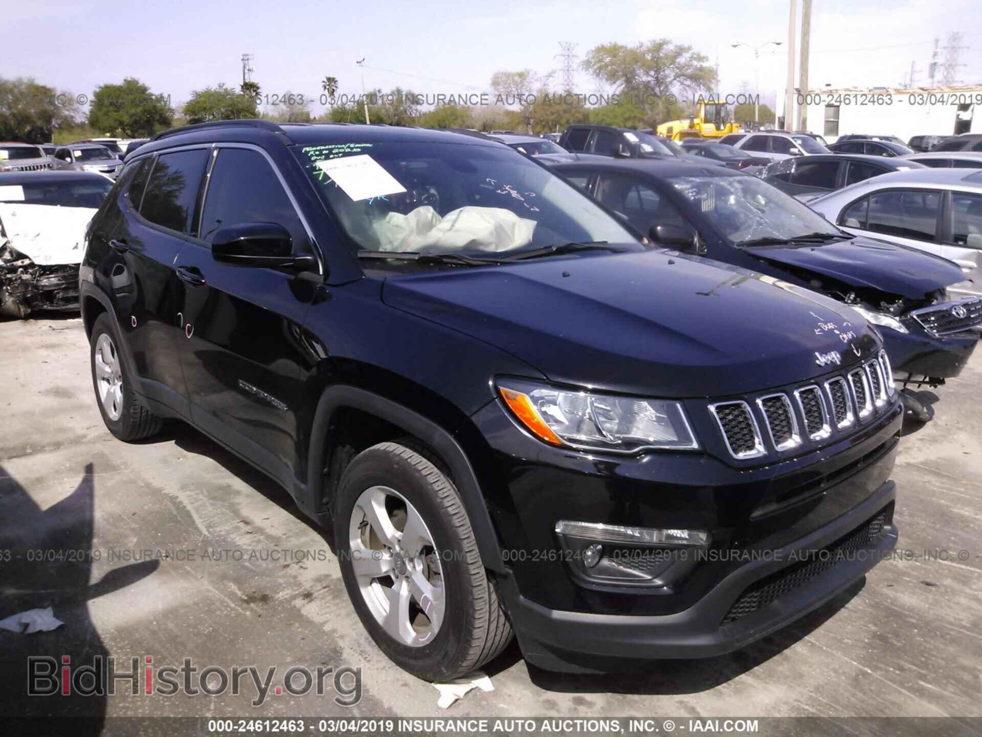 Фотография 3C4NJCBB0HT642803 - JEEP COMPASS 2017