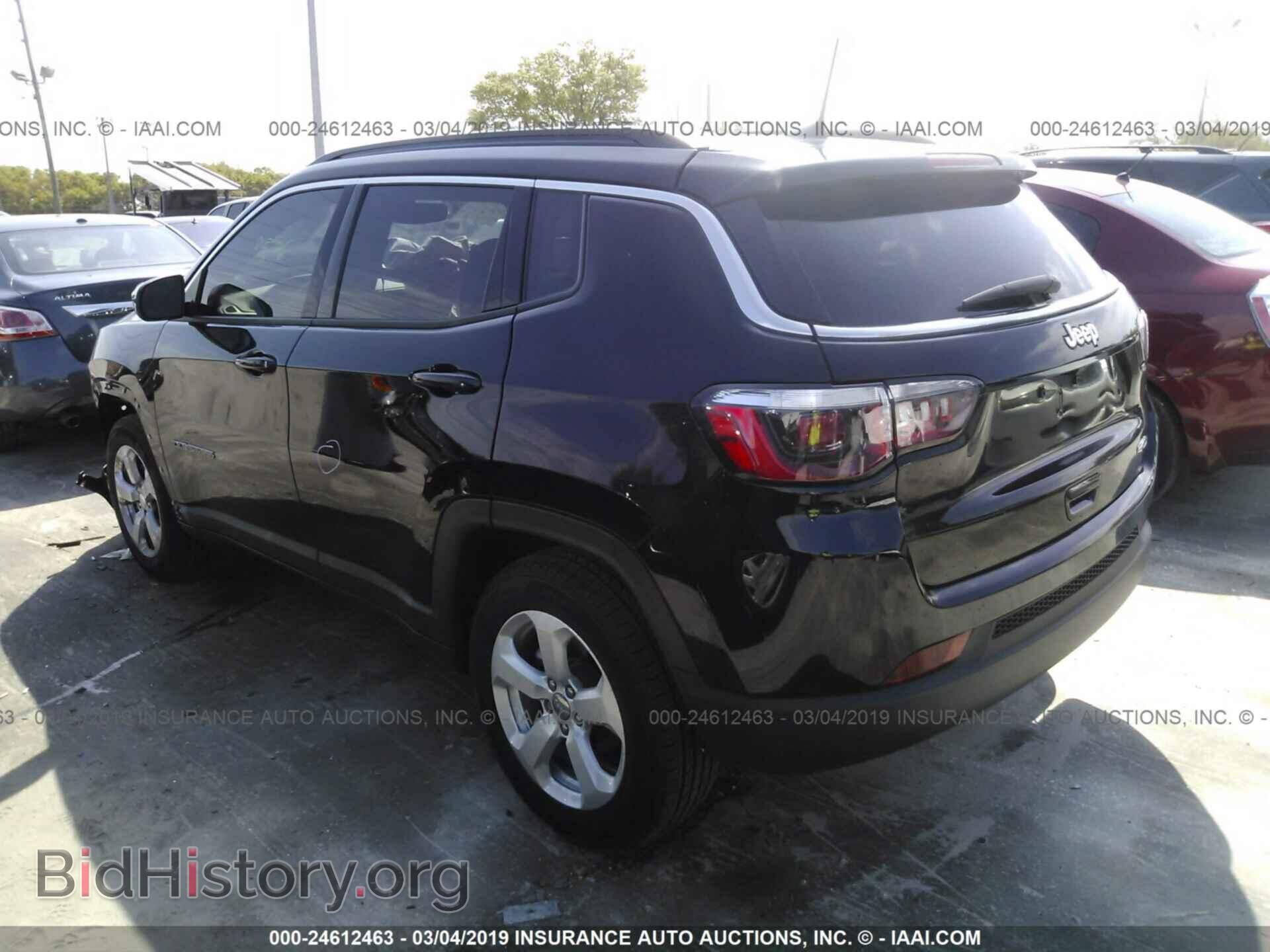 2017 JEEP COMPASS - VIN: 3C4NJCBB0HT642803 - Фото 3