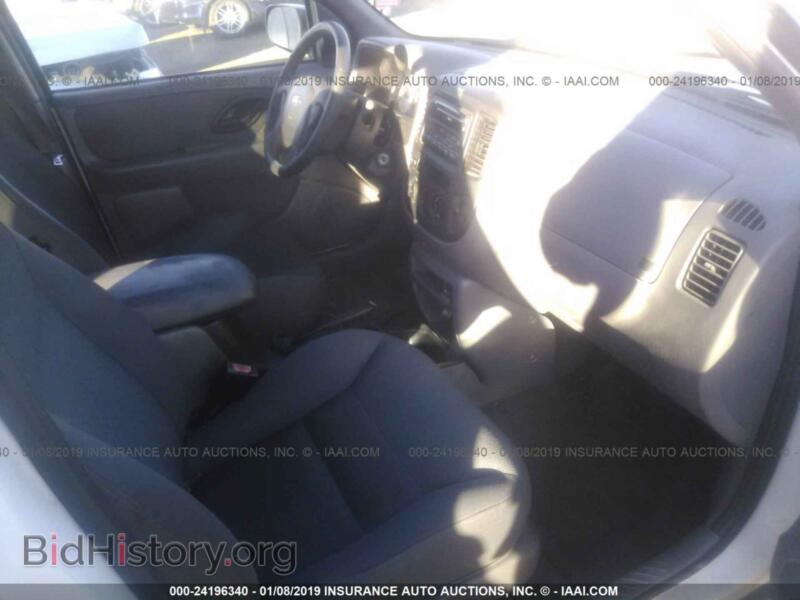2012 Jeep COMPASS (VIN 1C4NJCBA6CD639152) — photo 5 of 10