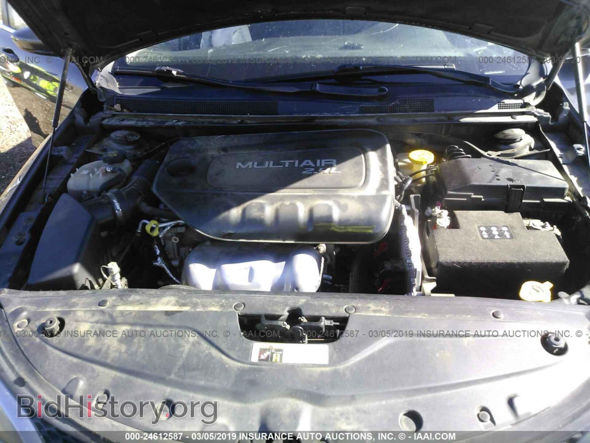 2016 CHRYSLER 200 - VIN: 1C3CCCABXGN109136 - Photo 10