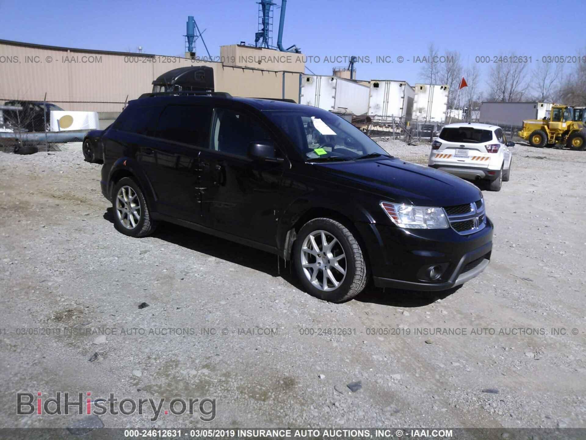 Фотография 3D4PG1FG2BT540821 - DODGE JOURNEY 2011
