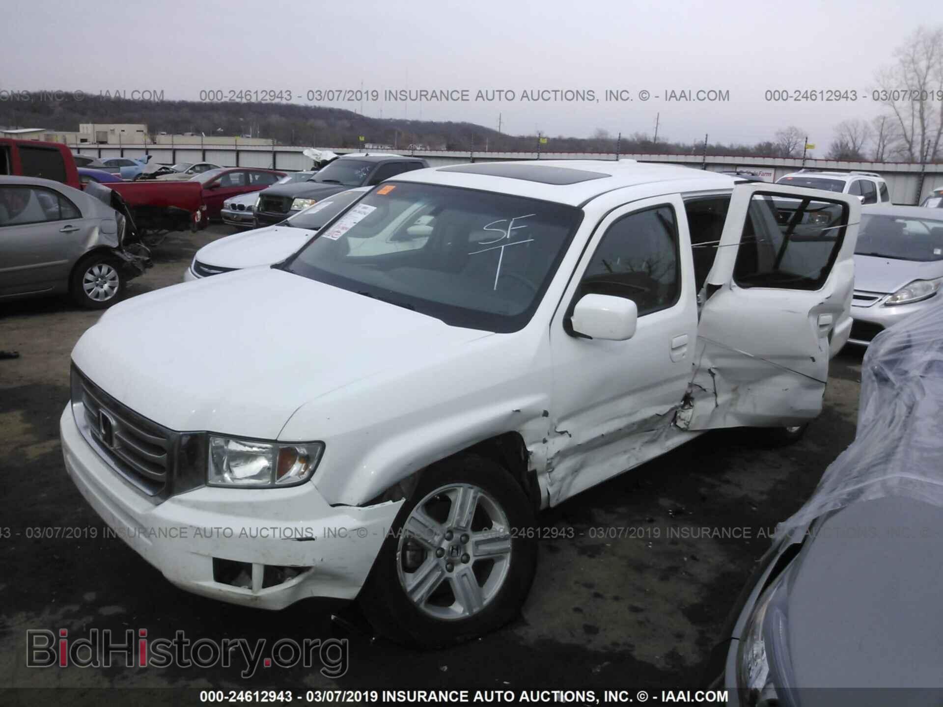2012 HONDA RIDGELINE - VIN: 5FPYK1F55CB452934 - Фото 2