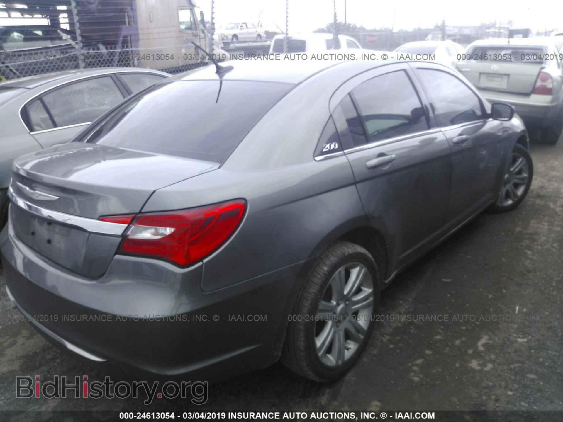2013 CHRYSLER 200 - VIN: 1C3CCBBB8DN542913 - Фото 4