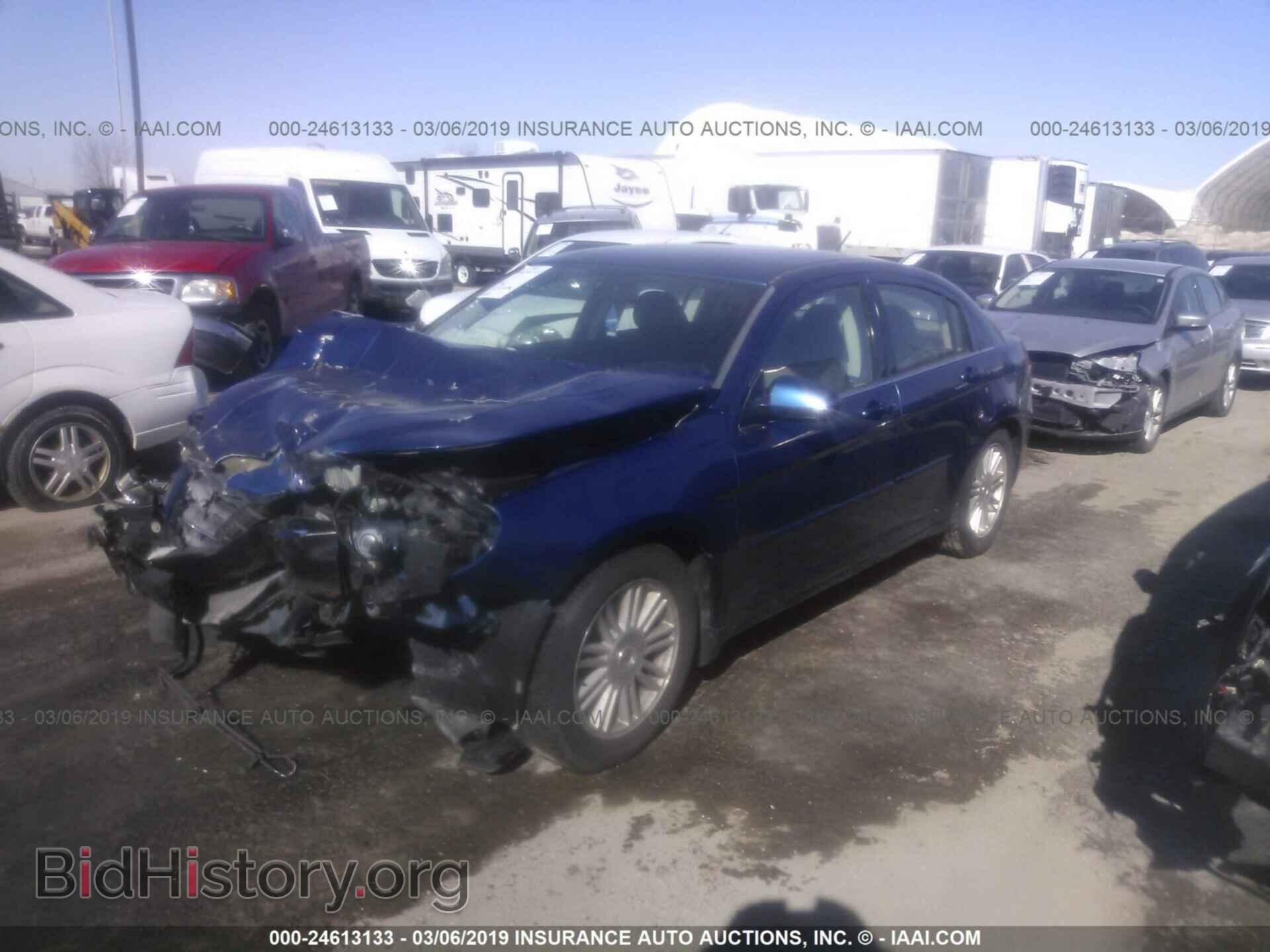 2009 CHRYSLER SEBRING - VIN: 1C3LC56B69N525126 - Фото 2