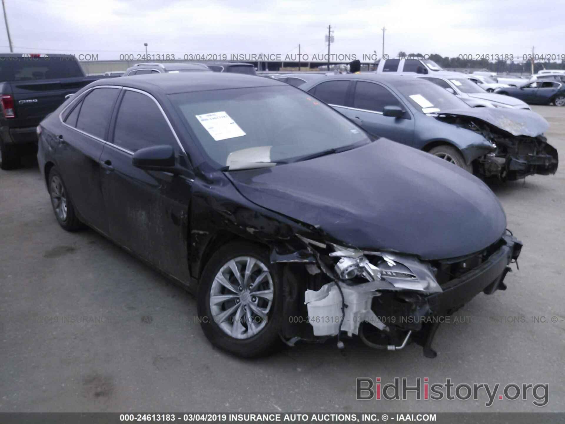 Photo 4T4BF1FK1FR510186 - TOYOTA CAMRY 2015