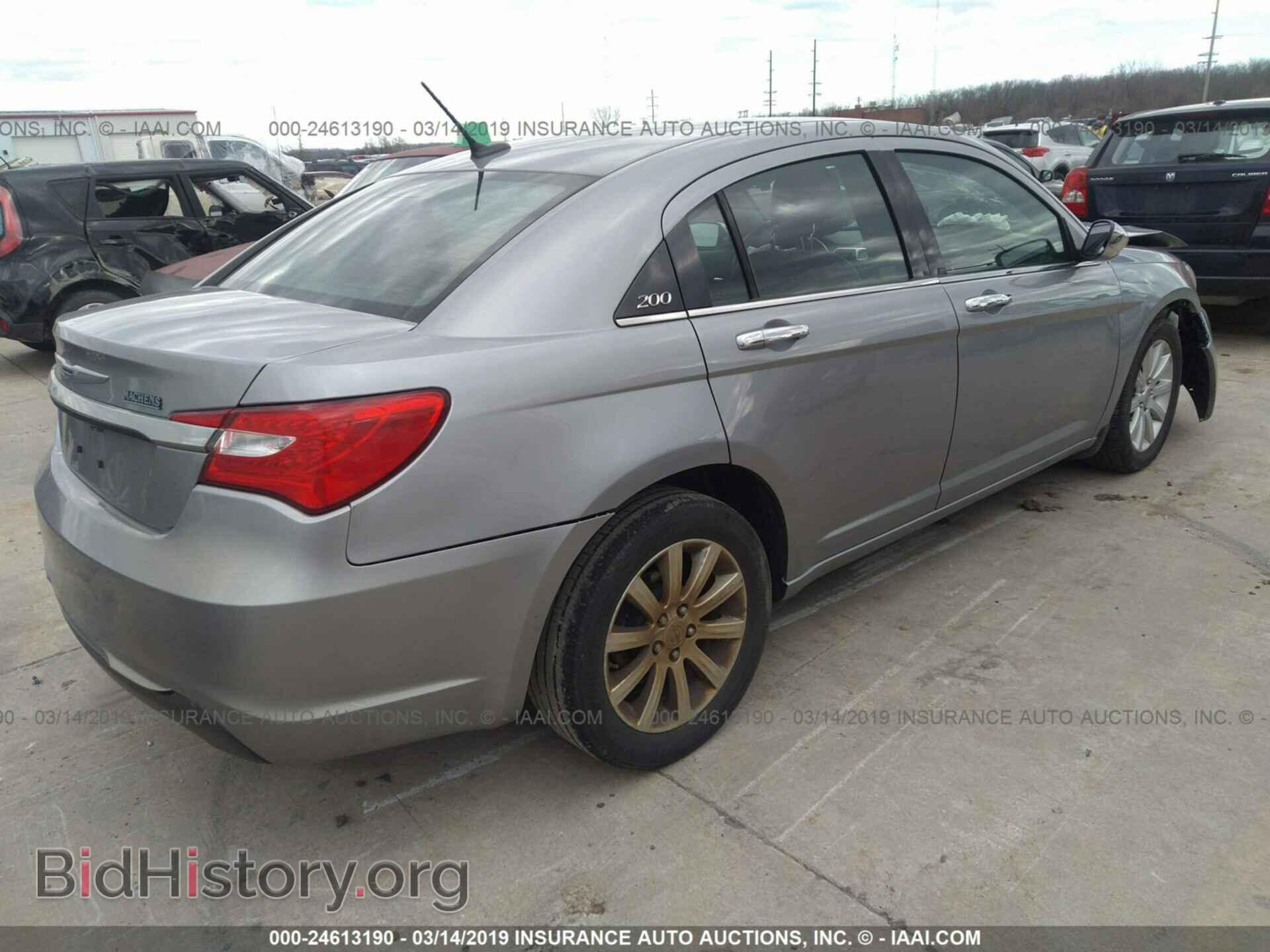2014 CHRYSLER 200 - VIN: 1C3CCBCG1EN100373 - Фото 4