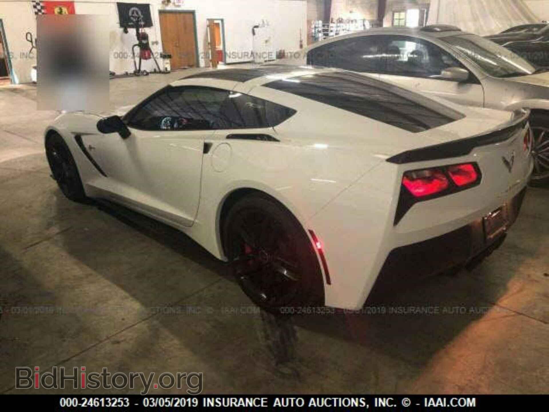 2014 CHEVROLET CORVETTE - VIN: 1G1YM2D71E5116532 - Фото 3
