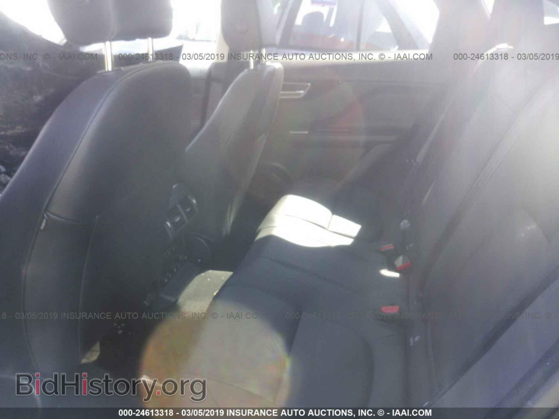 2017 JAGUAR F-PACE - VIN: SADCJ2BV5HA081909 - Фото 8