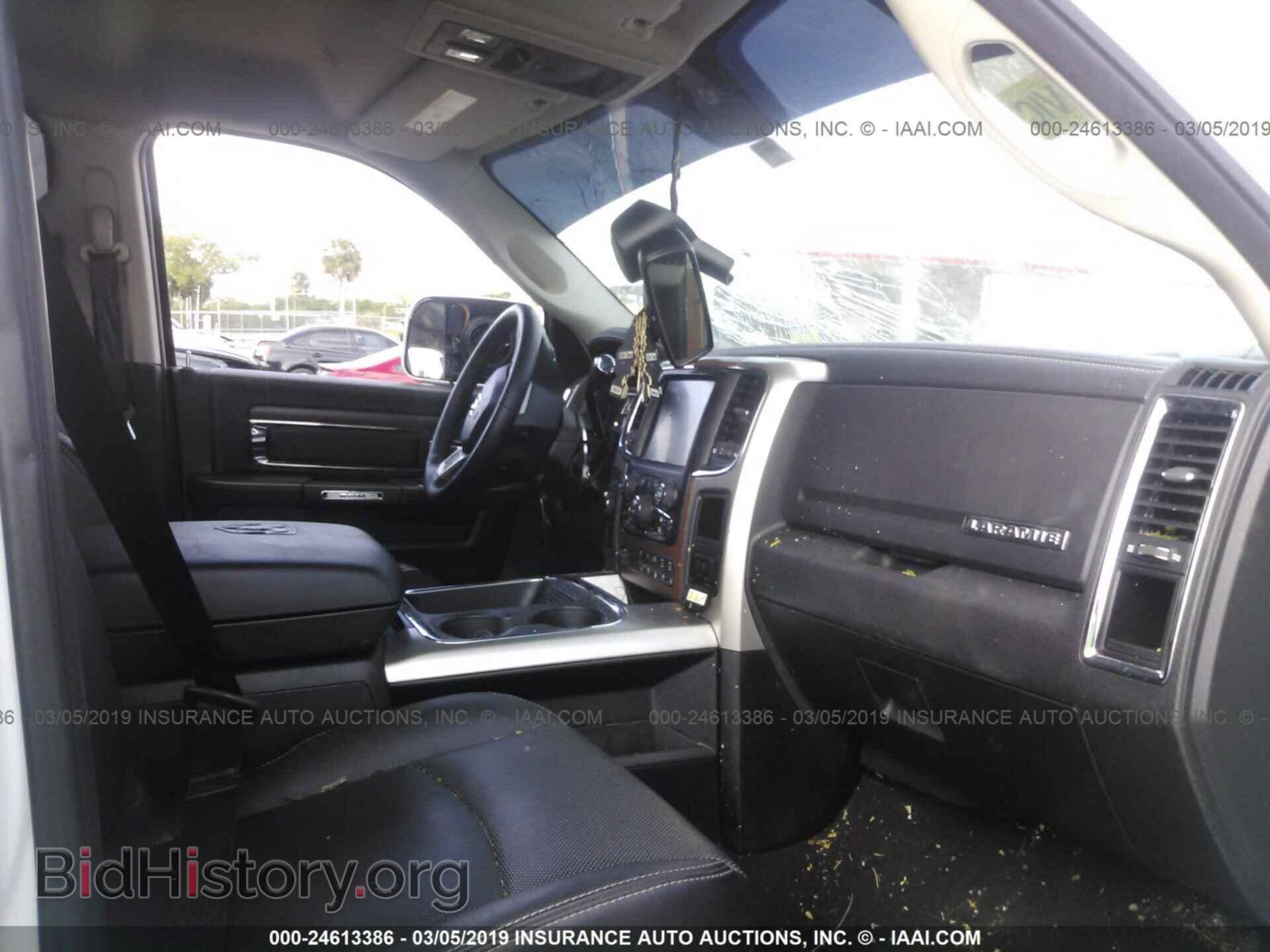 2017 RAM 2500 - VIN: 3C6UR5NL2HG584035 - Фото 5