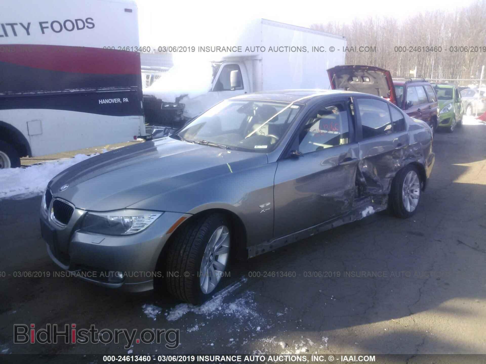 2011 BMW 328 - VIN: WBAPK5C57BF122879 - Фото 2