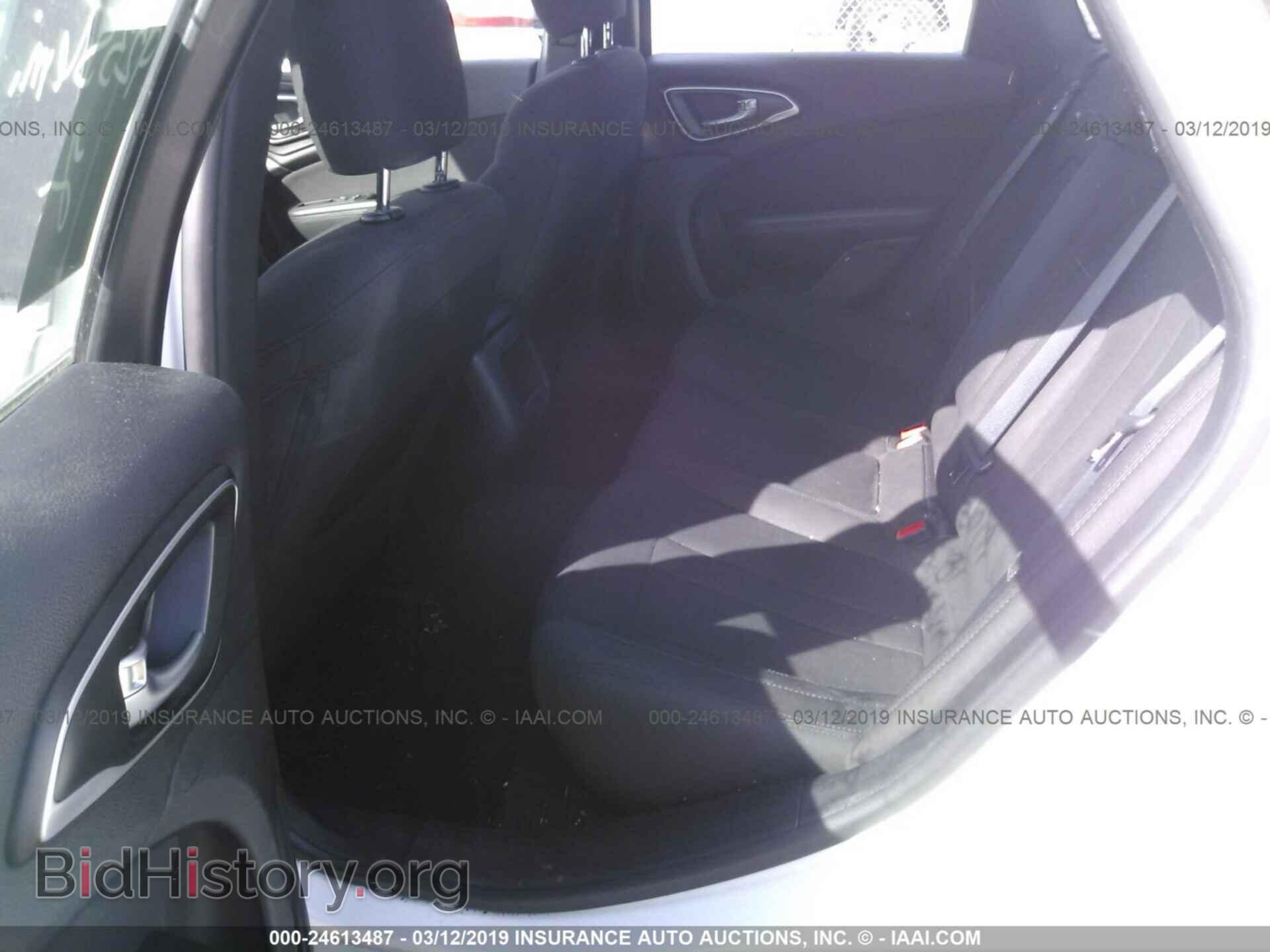 2016 CHRYSLER 200 - VIN: 1C3CCCAB7GN152591 - Photo 8