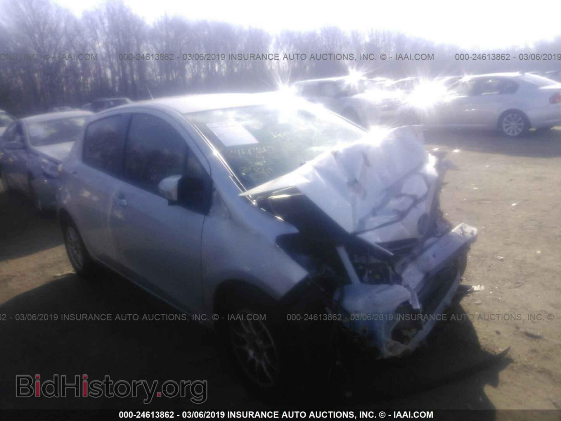 Photo JTDKTUD32DD547006 - TOYOTA YARIS 2013
