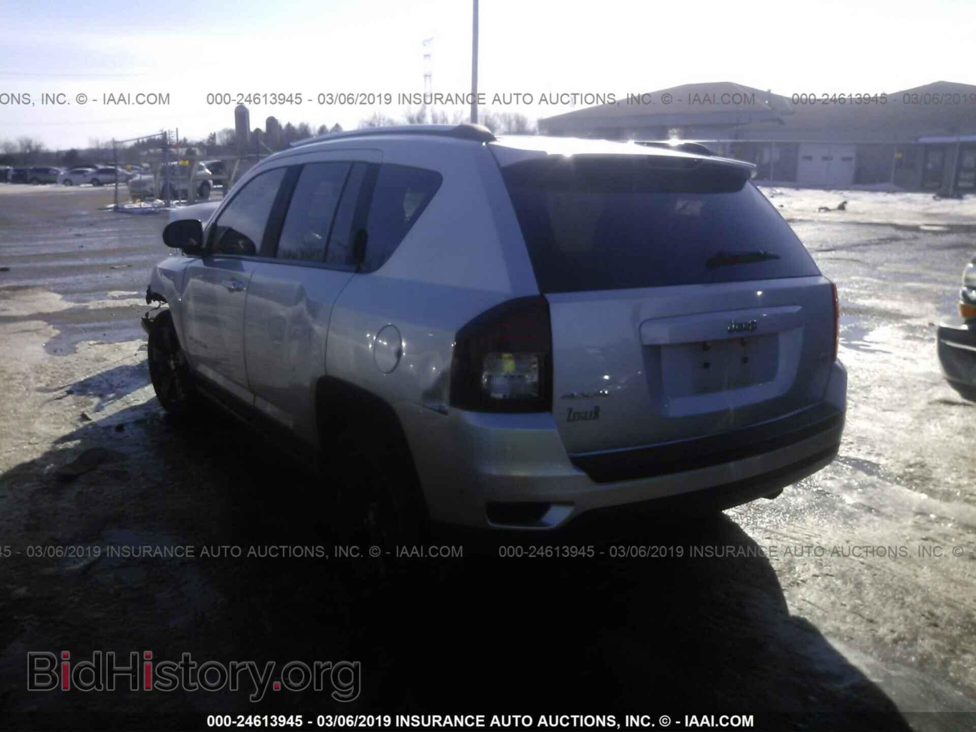 2011 JEEP COMPASS - VIN: 1J4NF1FB0BD276199 - Фото 3