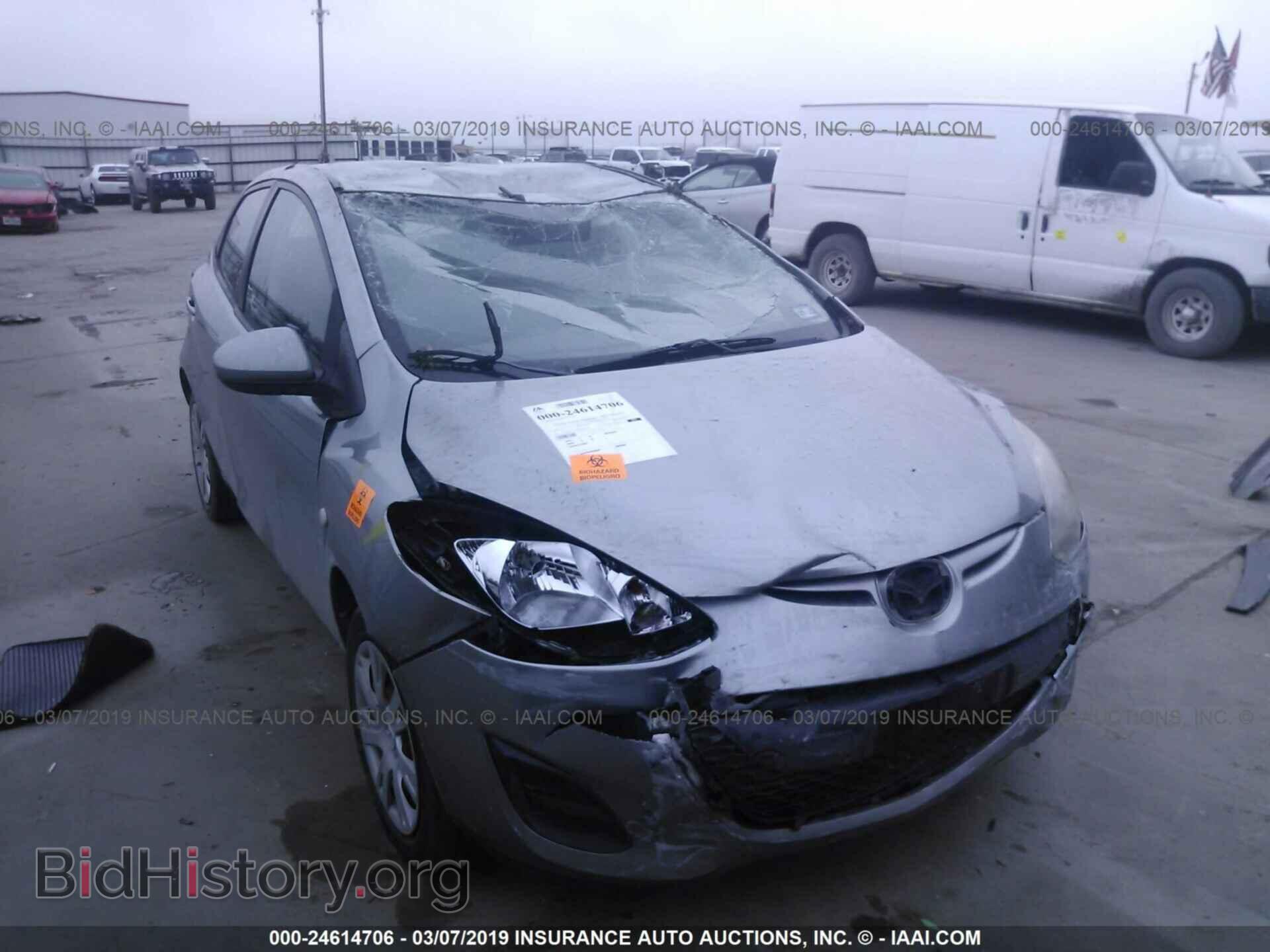 Фотография JM1DE1HY2B0128262 - MAZDA MAZDA2 2011