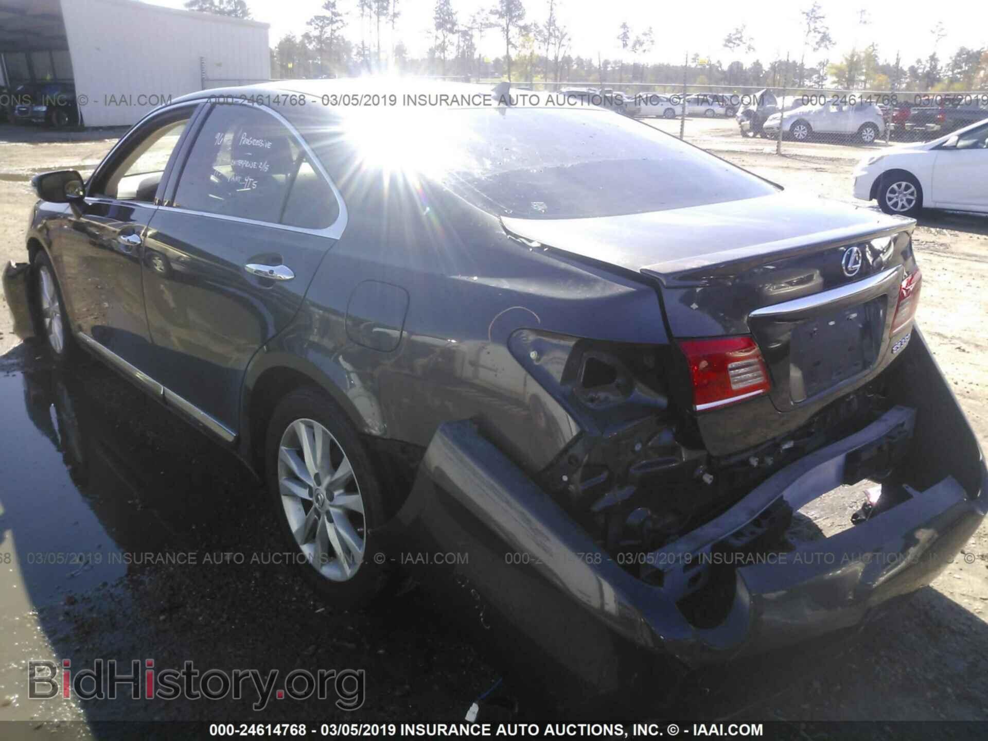 2011 LEXUS ES - VIN: JTHBK1EG7B2427003 - Фото 3