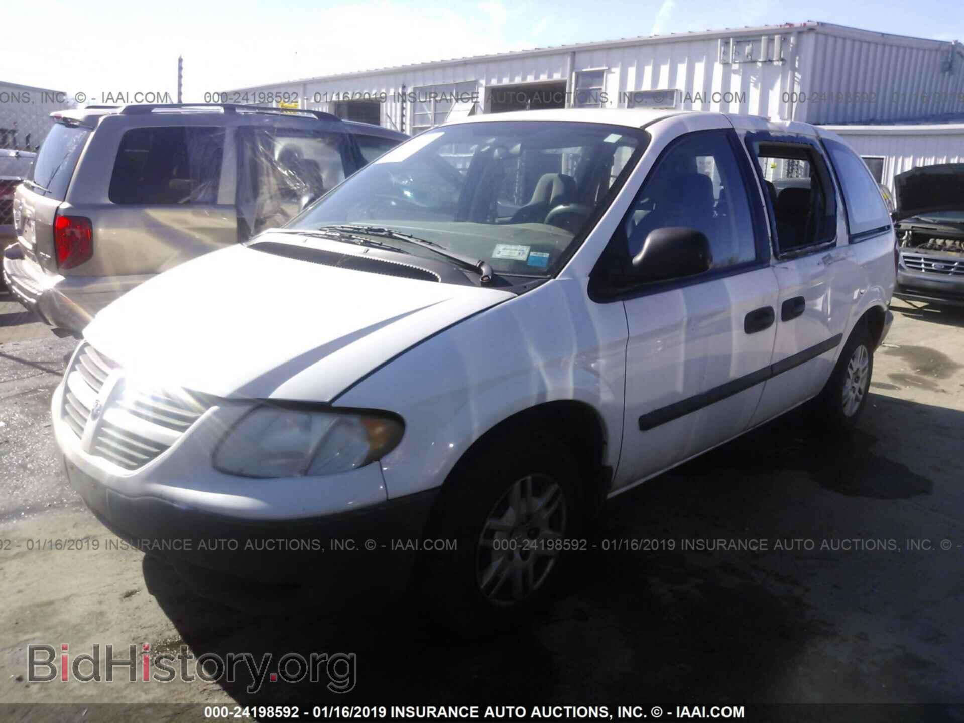 2005 DODGE CARAVAN - VIN: 1D4GP25E75B247976 - Фото 2