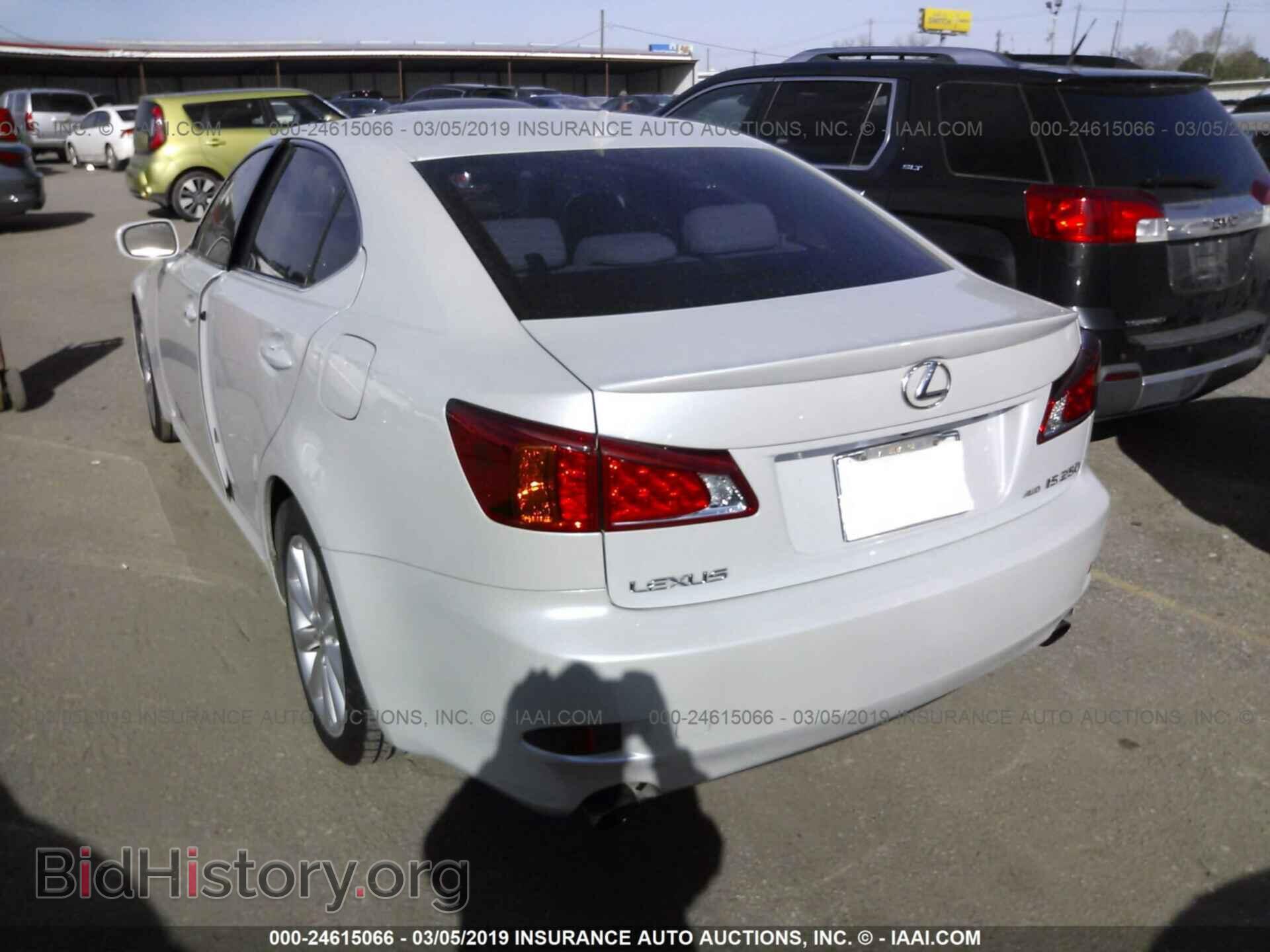 2010 LEXUS IS - VIN: JTHCF5C26A5038230 - Photo 3