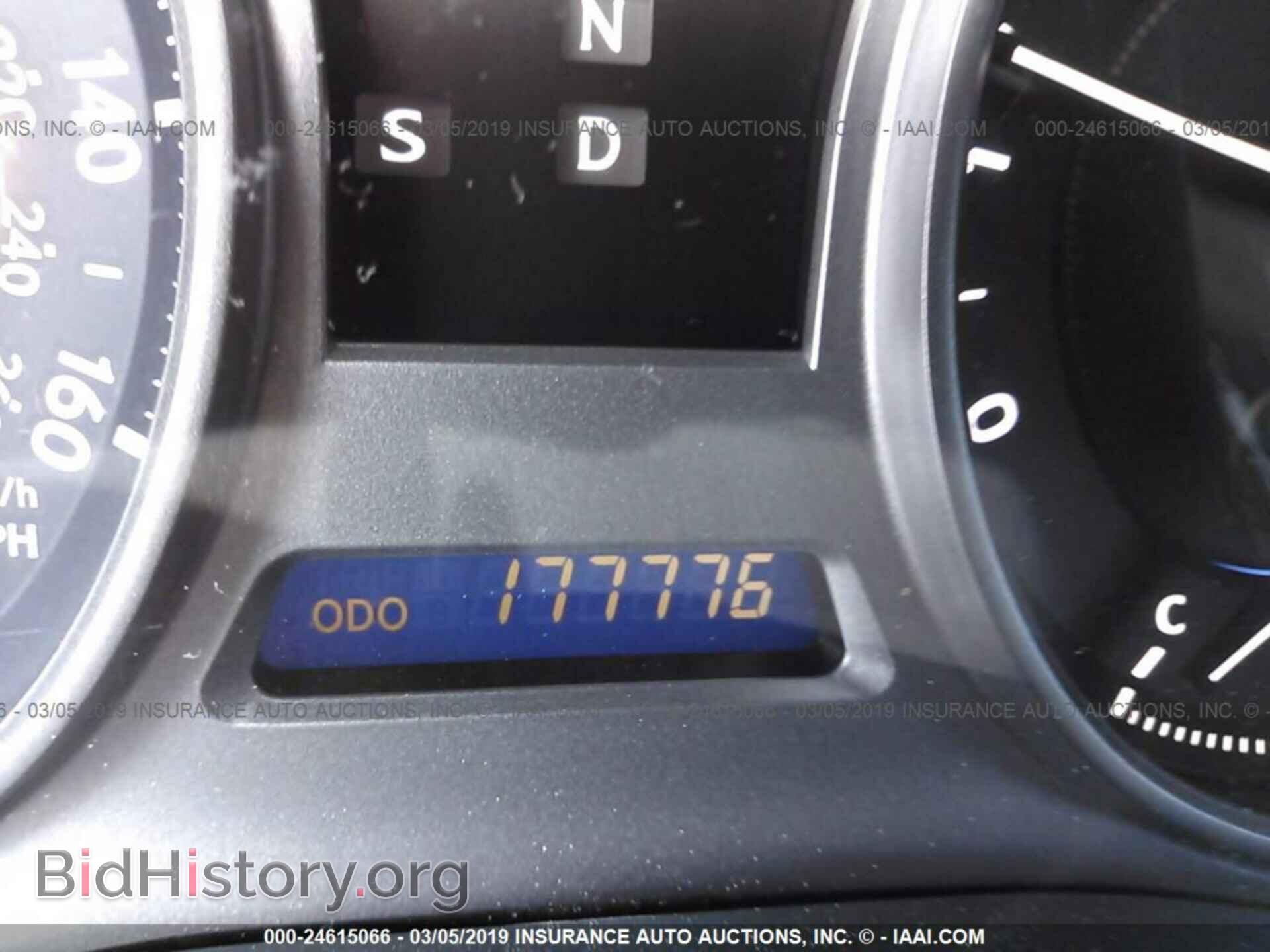 2010 LEXUS IS - VIN: JTHCF5C26A5038230 - Photo 7