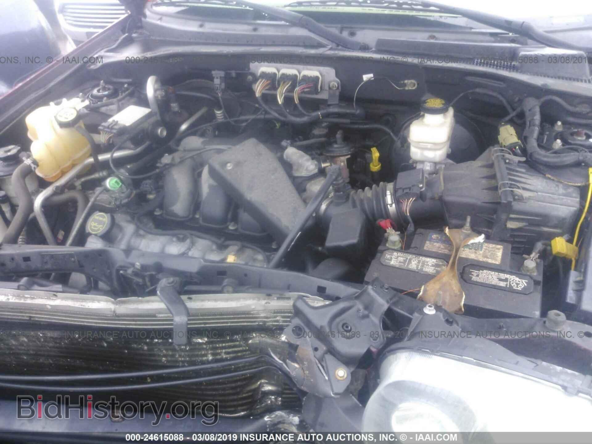 2007 FORD ESCAPE - VIN: 1FMCU93187KA90437 - Фото 10