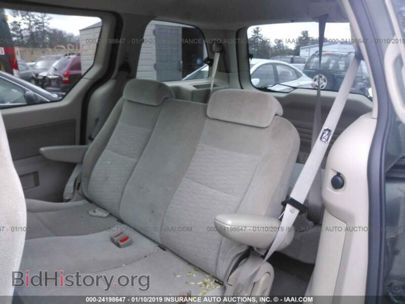 2004 Ford FREESTAR (VIN 2FMZA51694BA91113) — photo 8 of 10